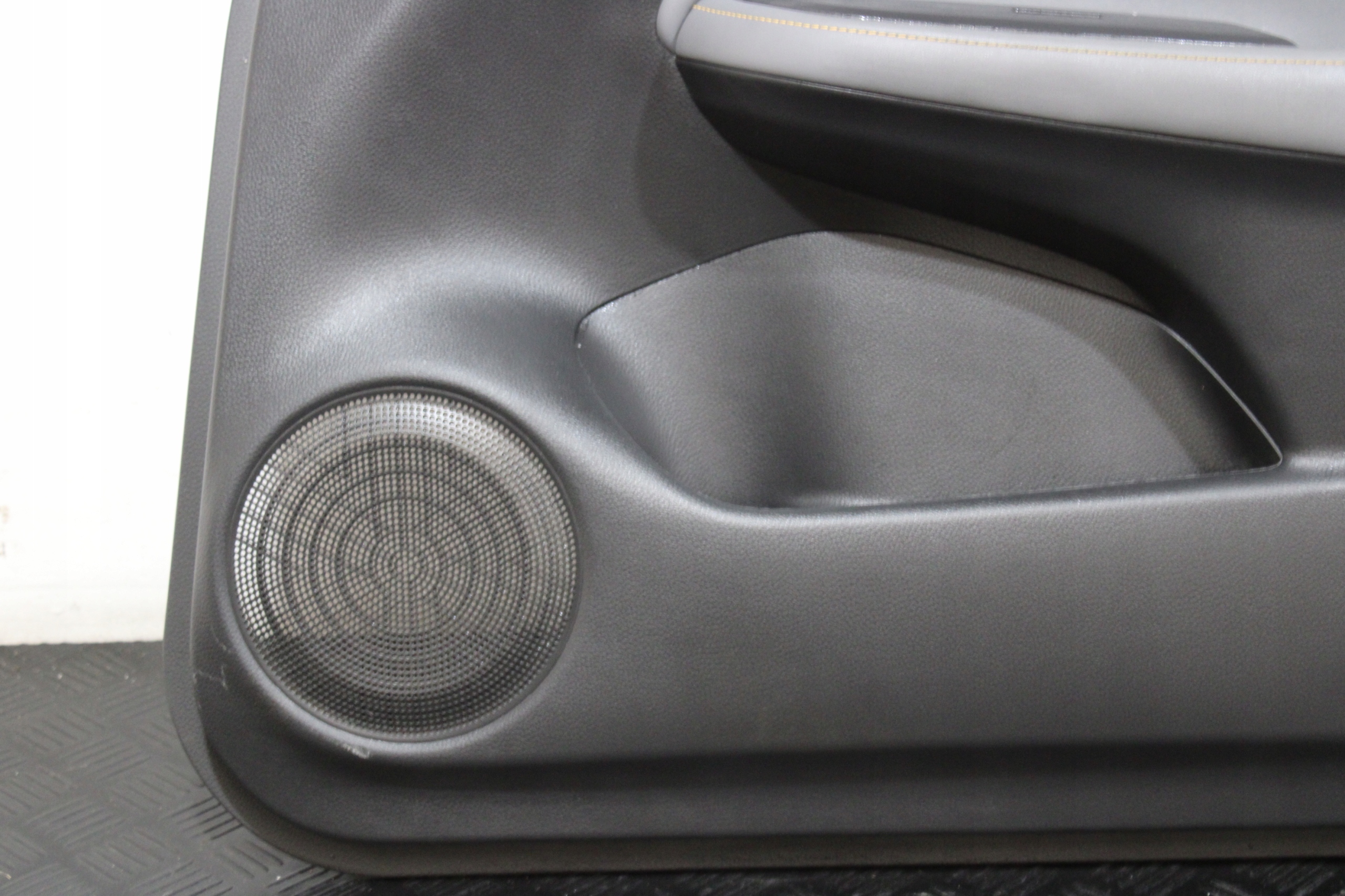 upholstery side door right front front HONDA JAZZ V 5 LIFT -2023
