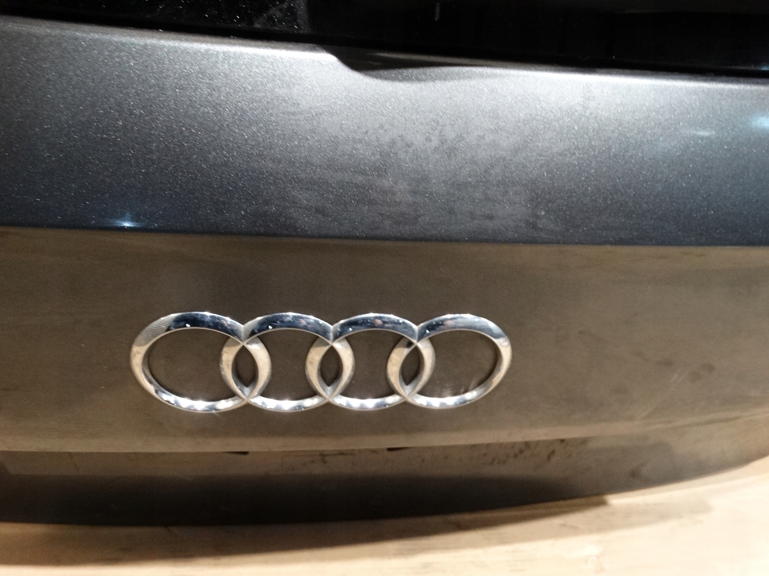 IDEALNA KPL. boot doors AUDI A6 C7 AVANT 1