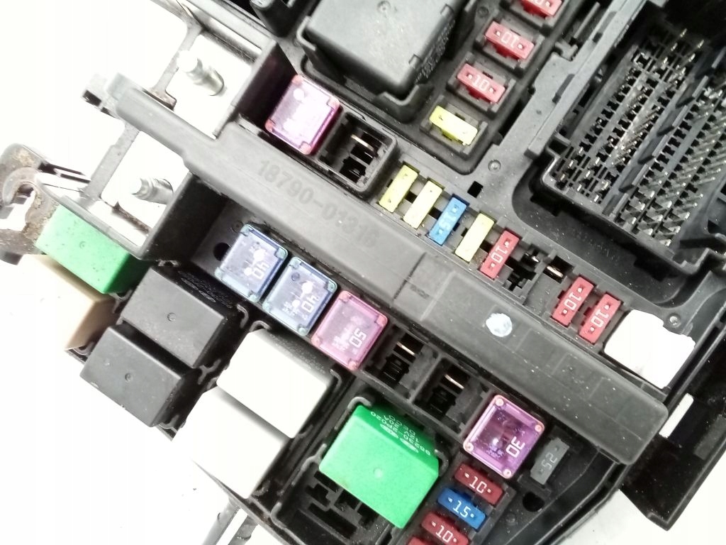 Kia Optima III 3 CRDI Module fusibles 91231-2T750