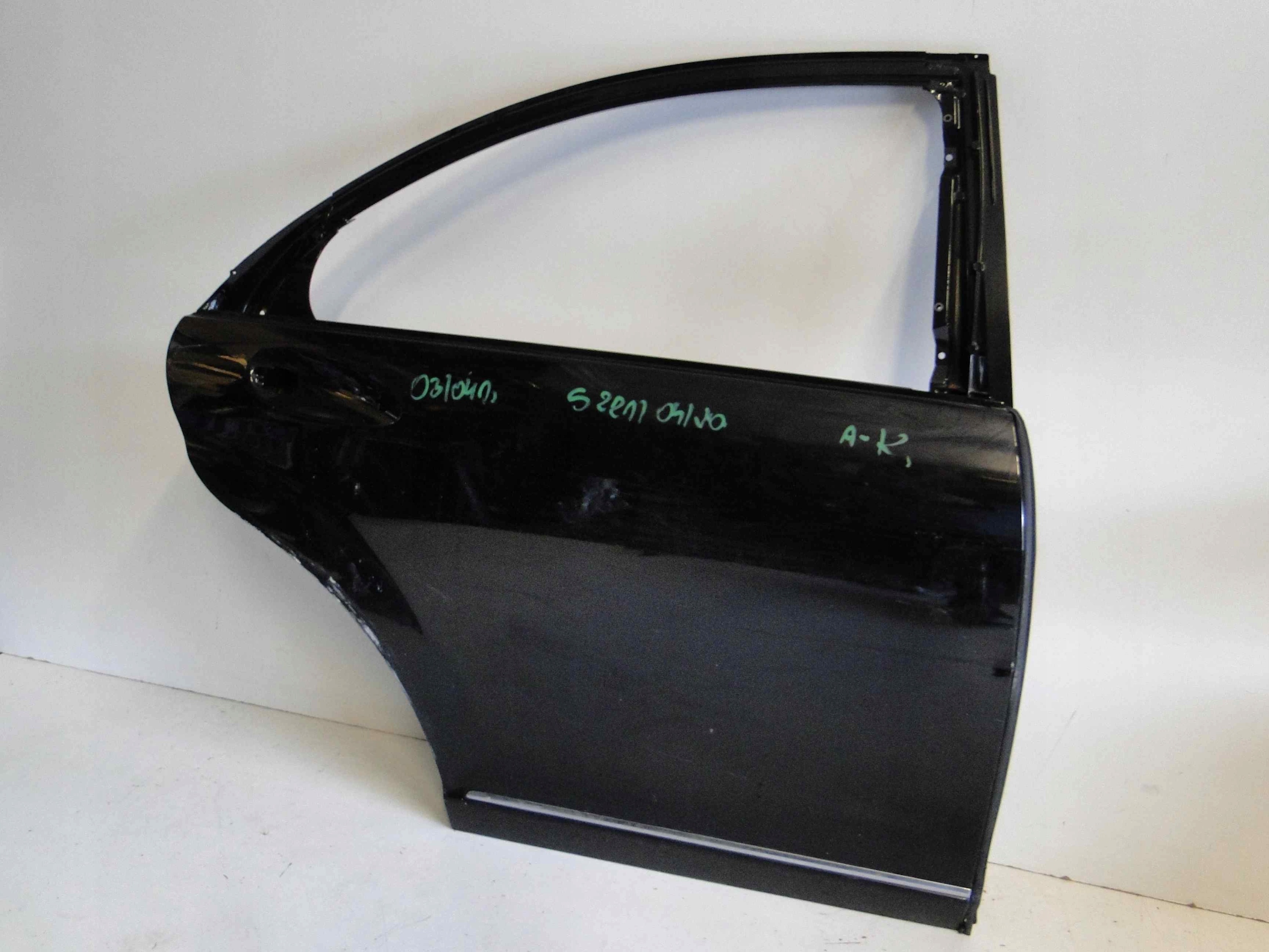 MERCEDES S KLASA W221 221 DRZWI PRAWE TYLNE Jakość części (zgodnie z GVO) O - oryginał z logo producenta pojazdu (OE)