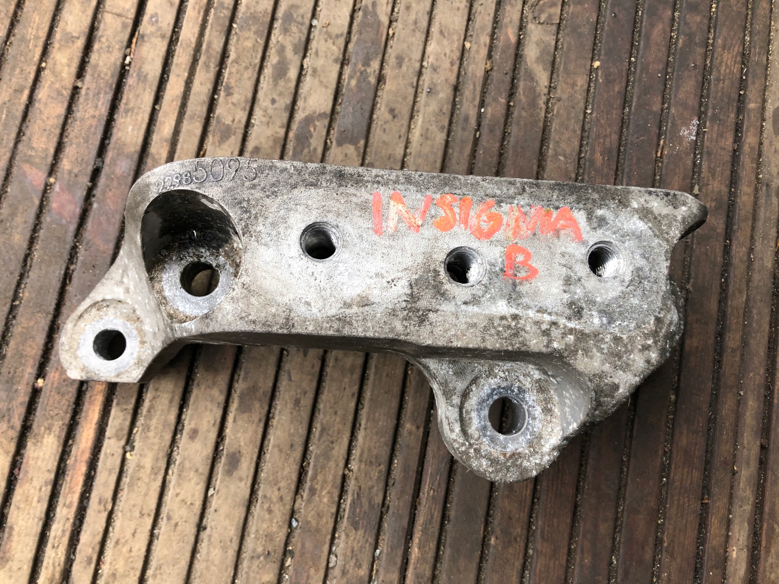 support gearboxes OPEL INSIGNIA B 22985095