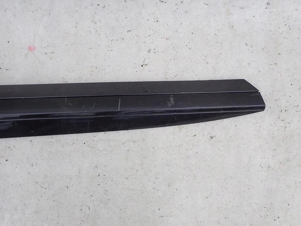 VW ARTEON 17-> moulding door left front