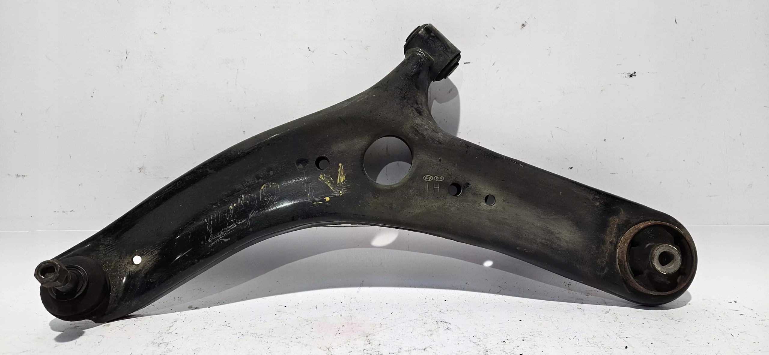 arm left front HYUNDAI IX20 2010-19 original