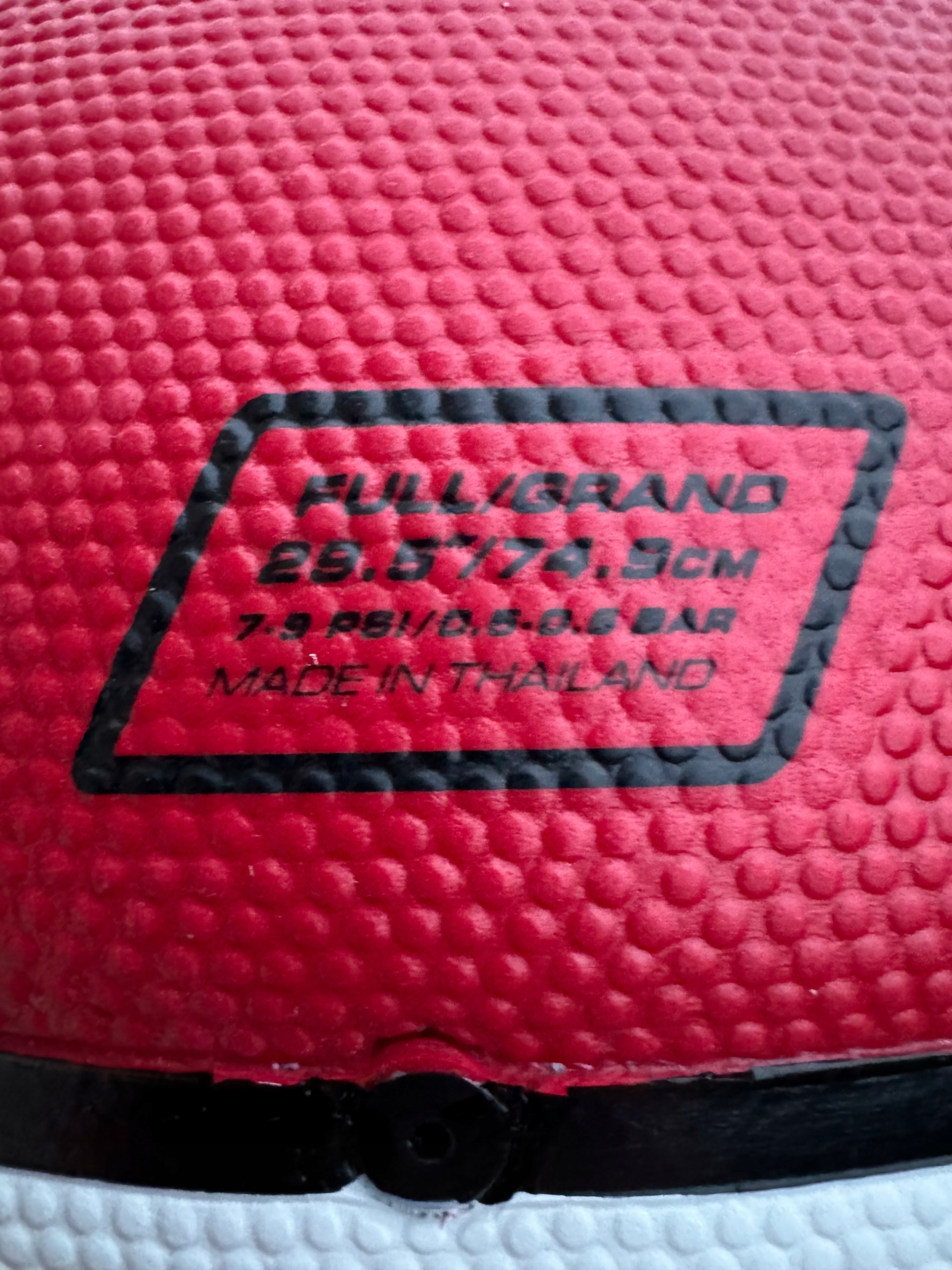 NIKE Piłka do koszykówki Jordan Playground 8P r. 7 Model Jordan Playground 8P