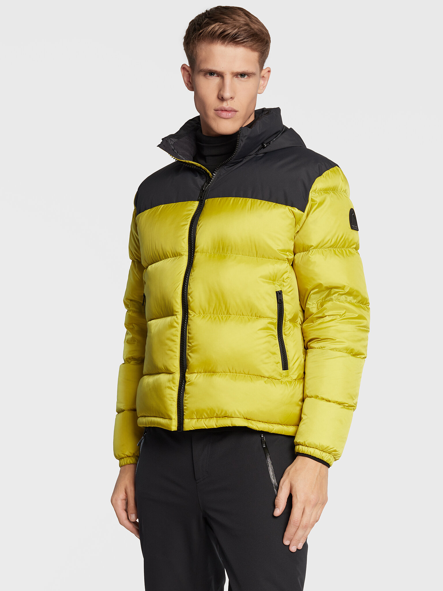 Head Kurtka puchowa Rebels Star Phase 821582 Zielony Regular Fit