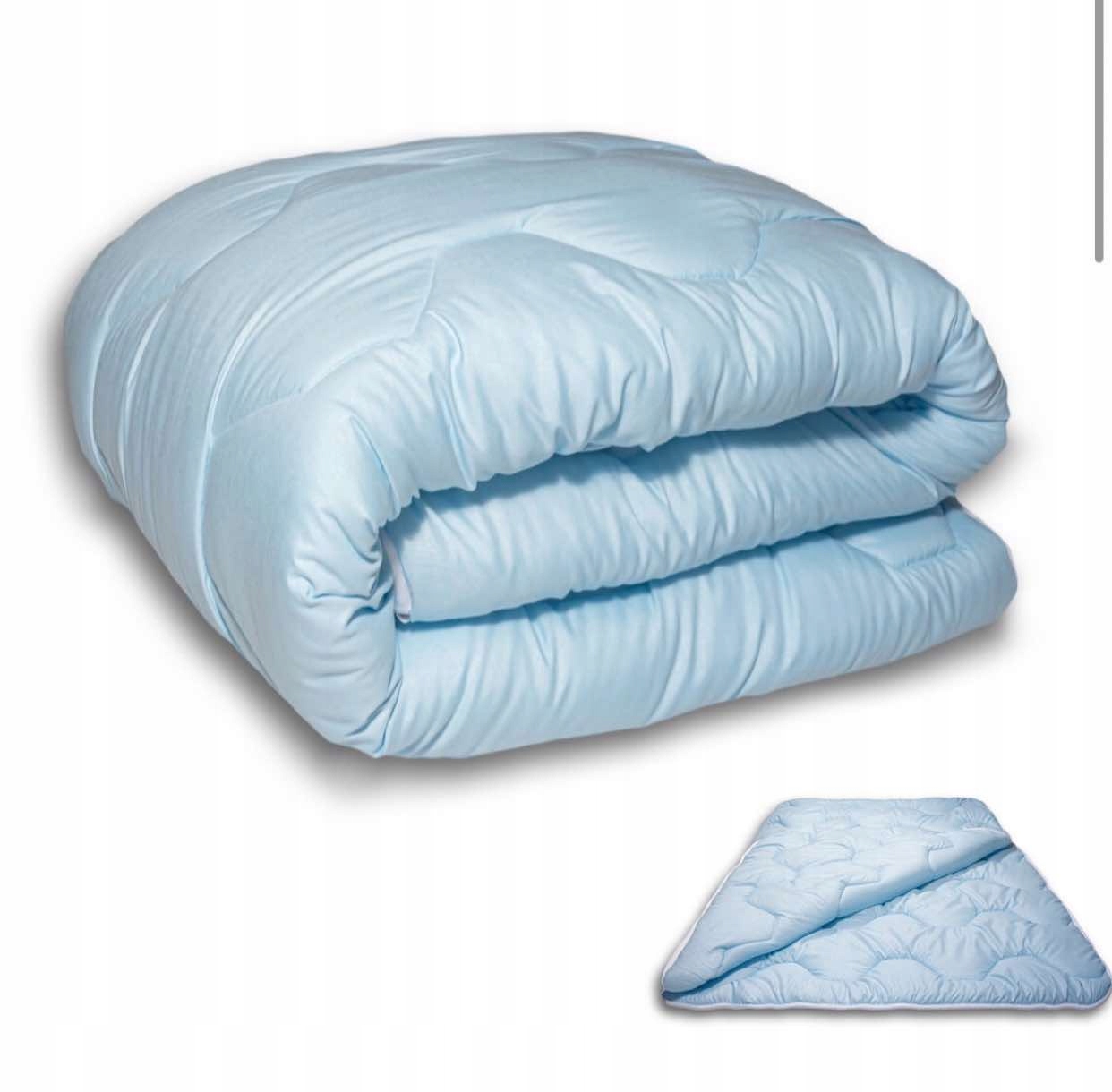 Celoroční Přikrývka 200 X 220 Cm/teplá, Jemná, Antialergická – Polský Výrobek