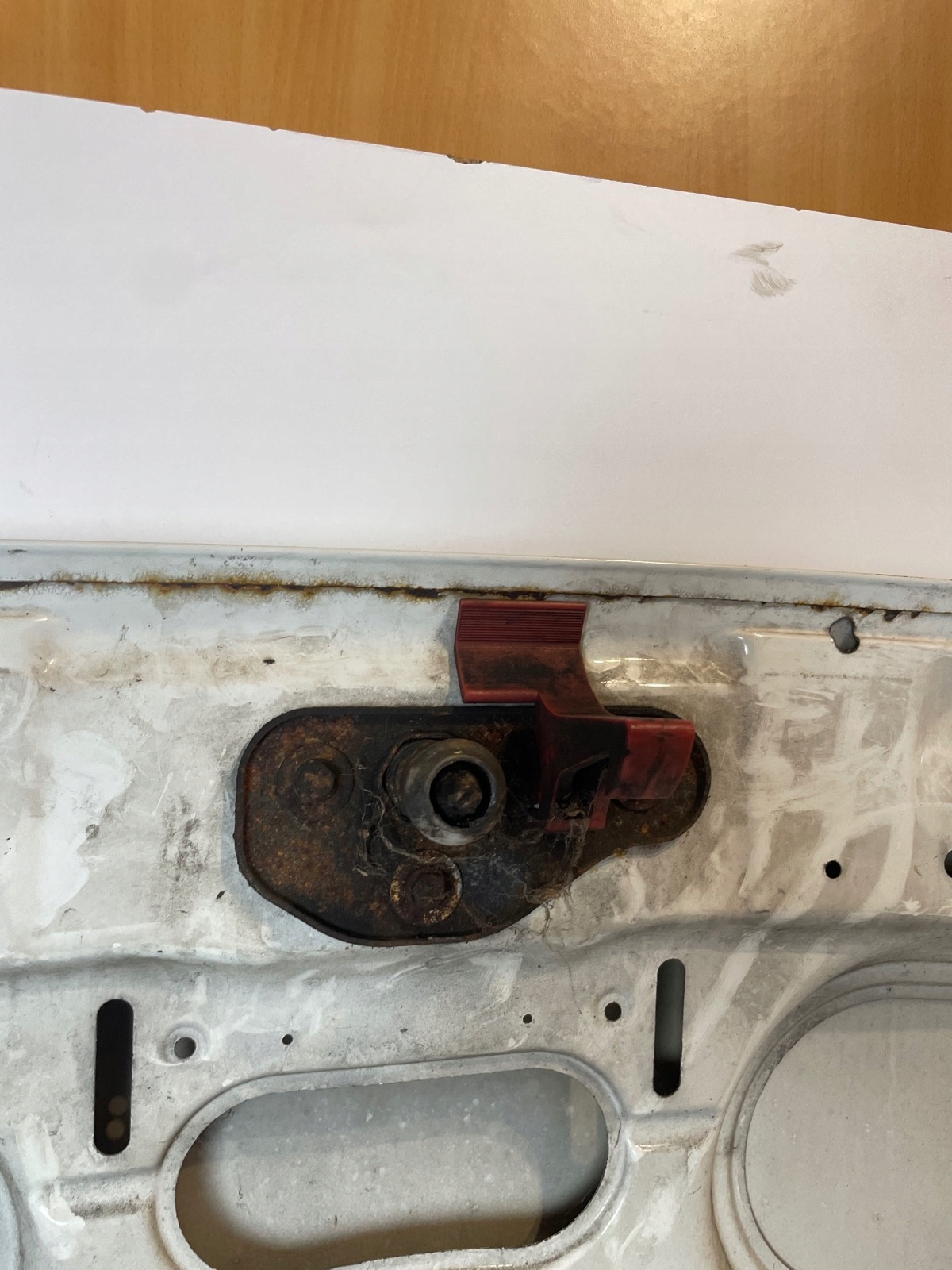 Endommagé Capot Couvercle Iveco Daily III
