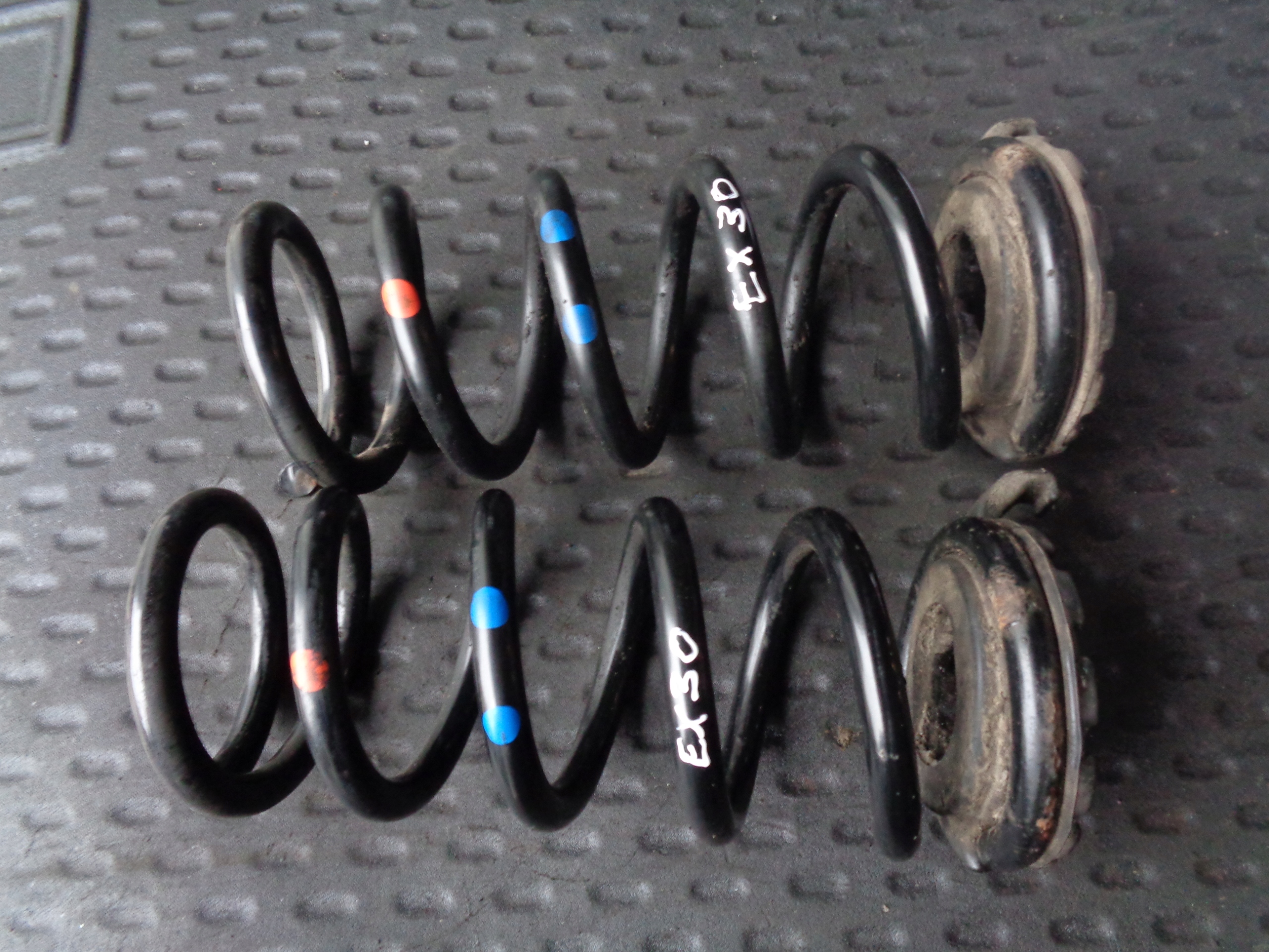 spring rear part rear INFINITI QX50 EX 3.0 D