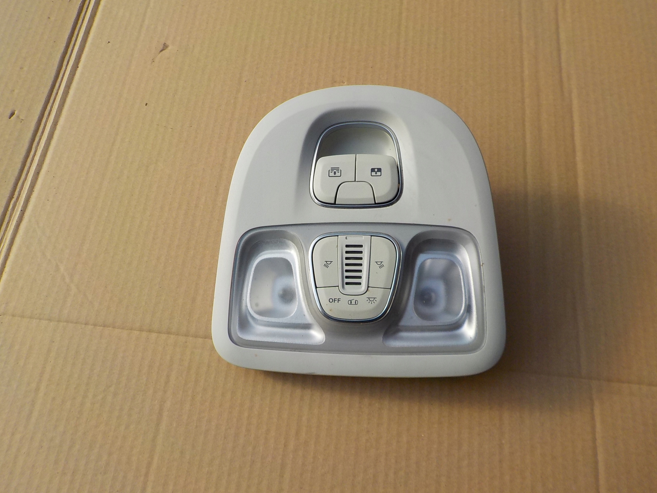 light lighting cabs fiat 500L 2013r