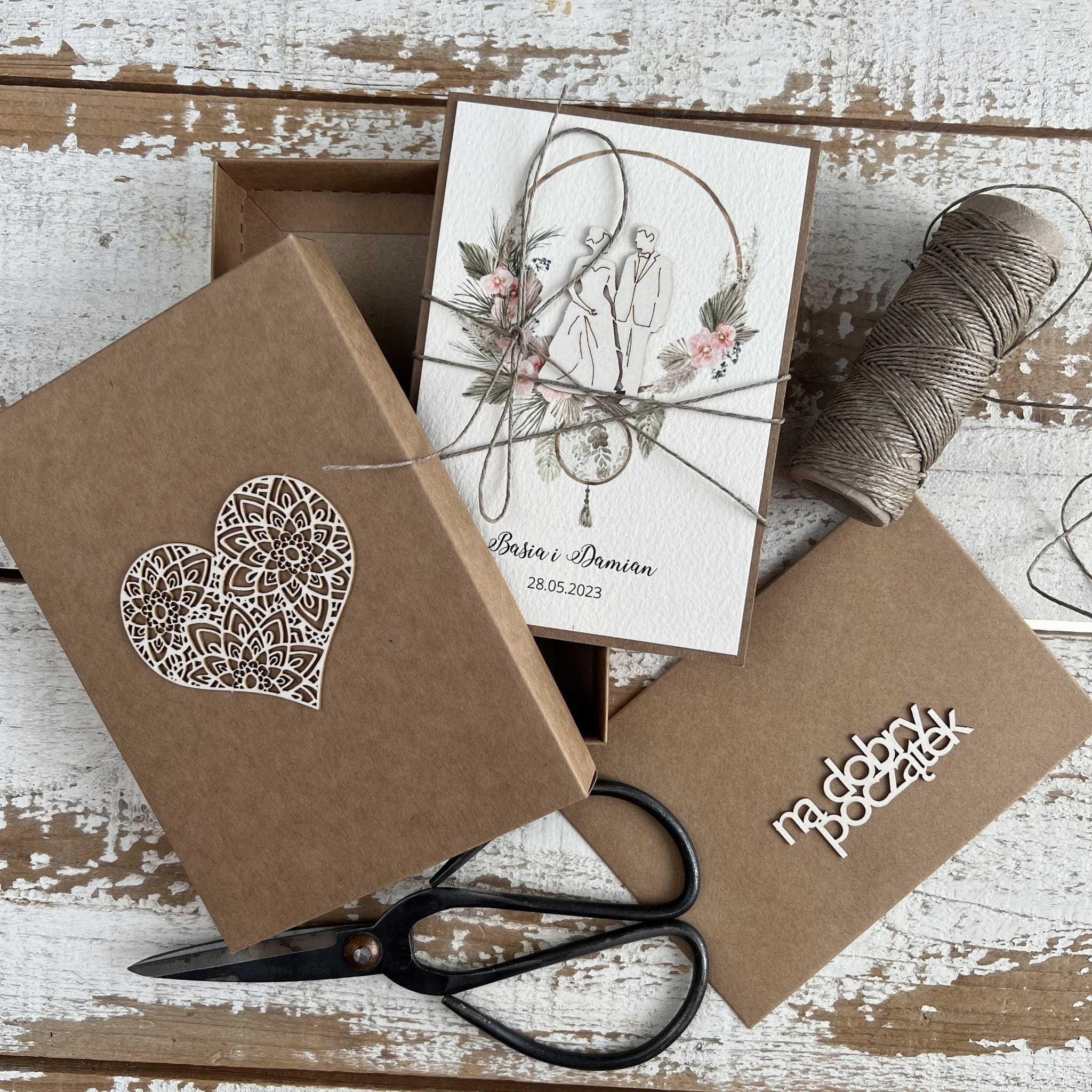 Rustikální ručně vyráběná svatební přáníčka s personalizací