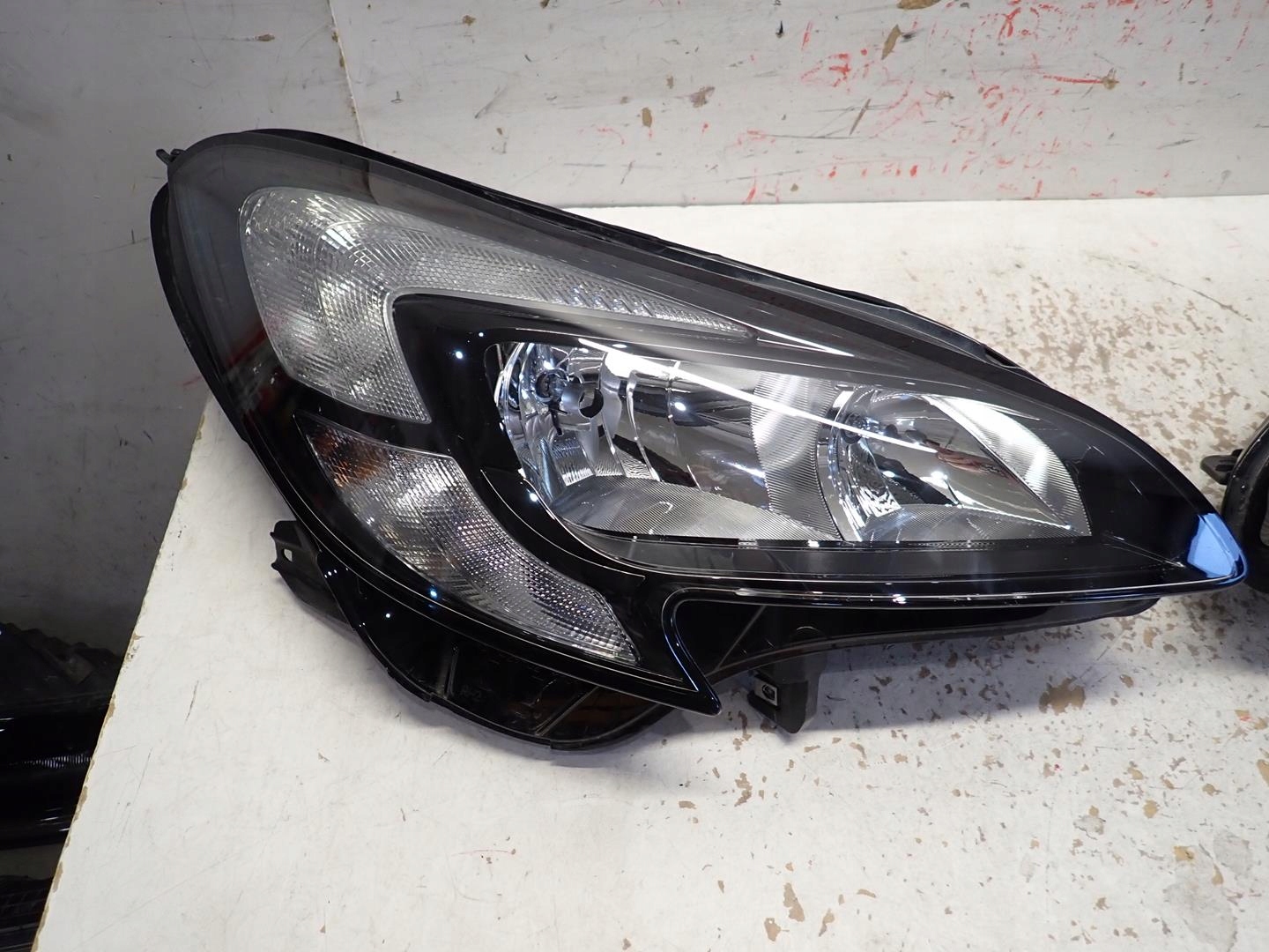 light front front right OPEL CORSA E 2014- XENON 13381336