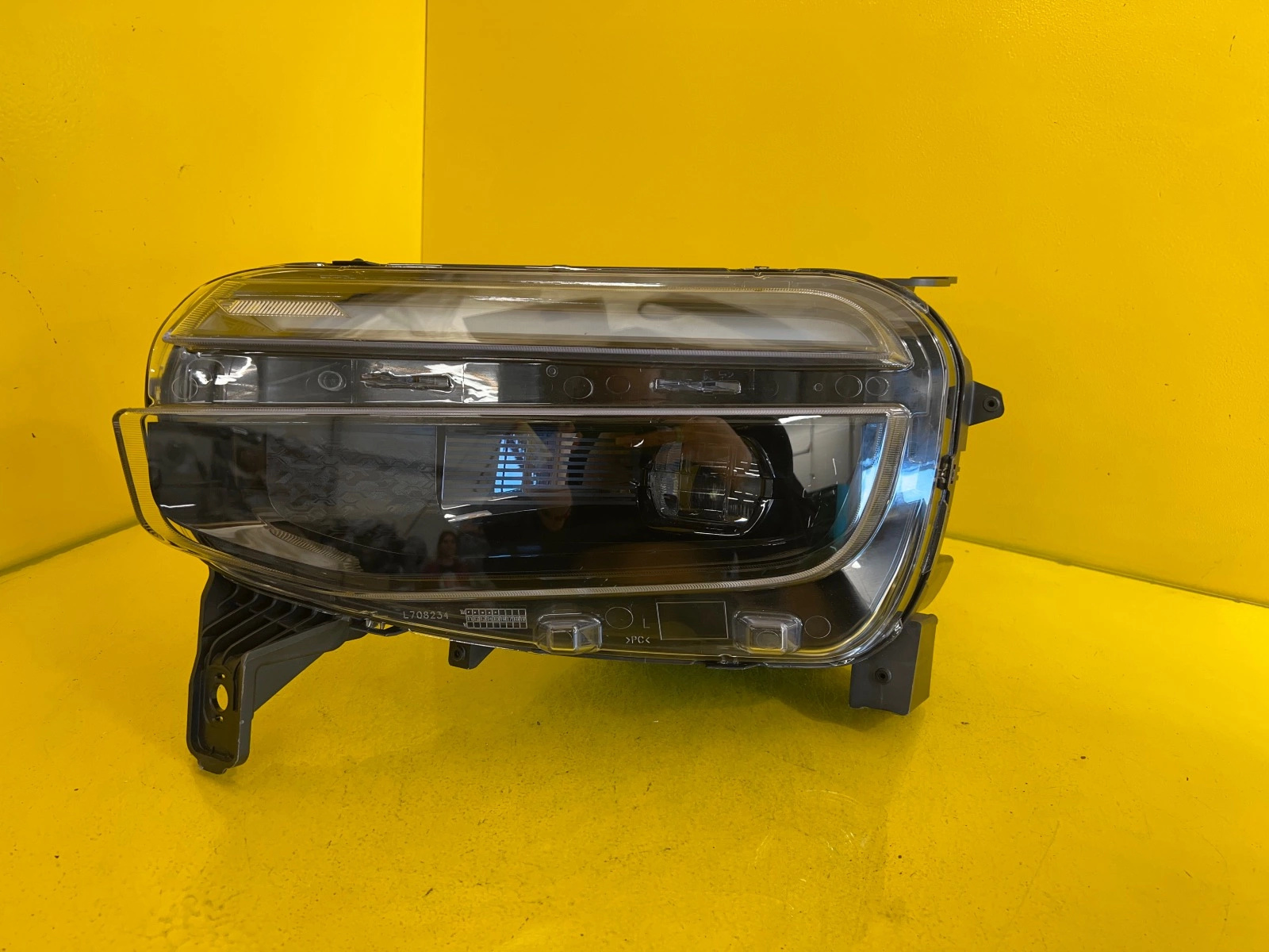 light left front JEEP AVENGER FULL LED 22