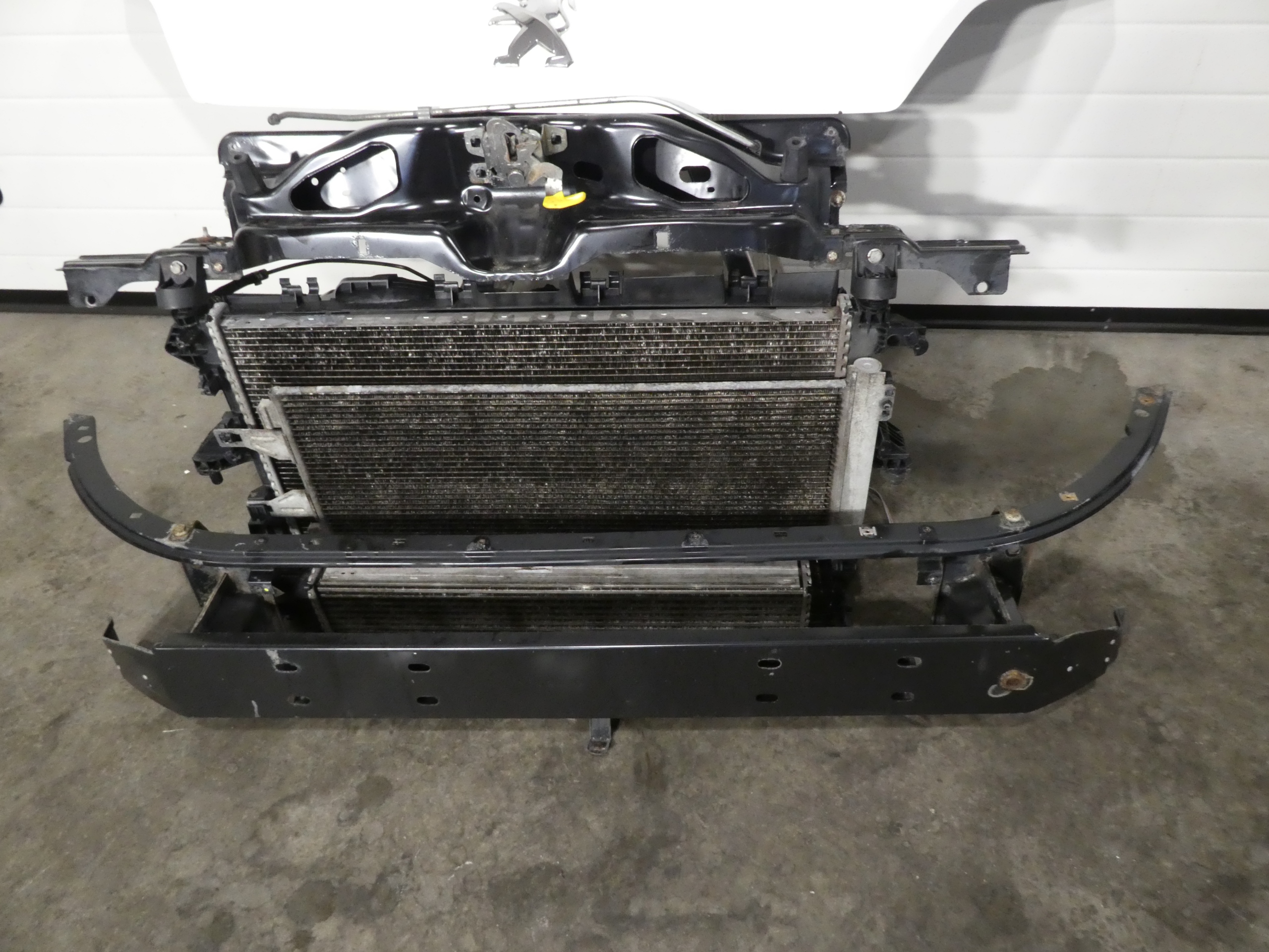 PEUGEOT BOXER 2.0 EURO 6 front BIALY bonnet KOMPLET