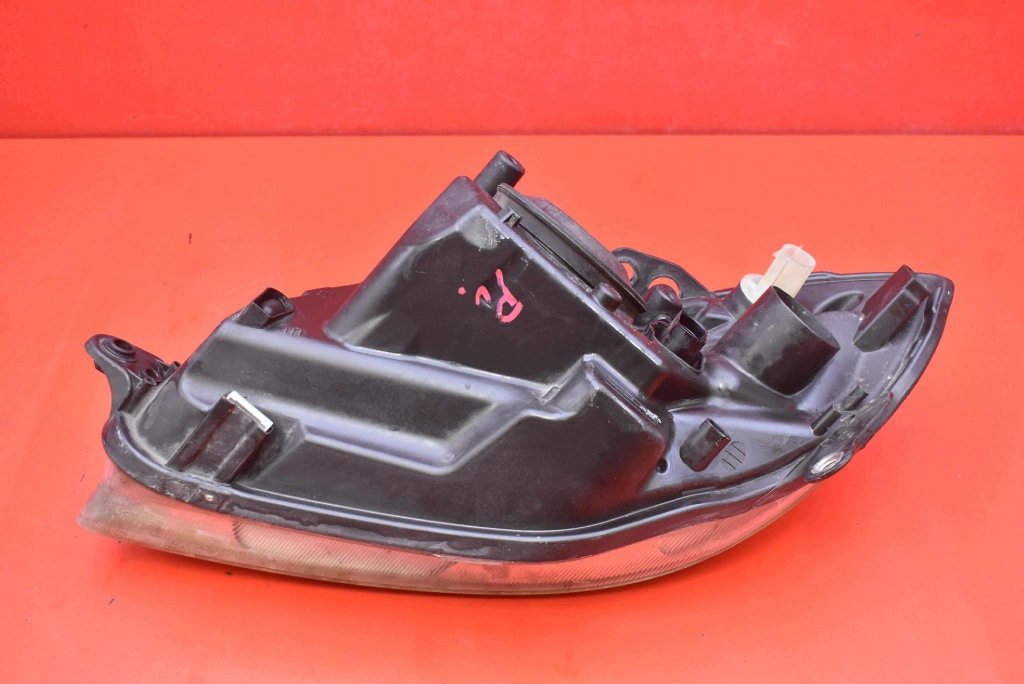 REFLEKTOR right light front lens EU 247832-00 SKODA ROOMSTER 06-10