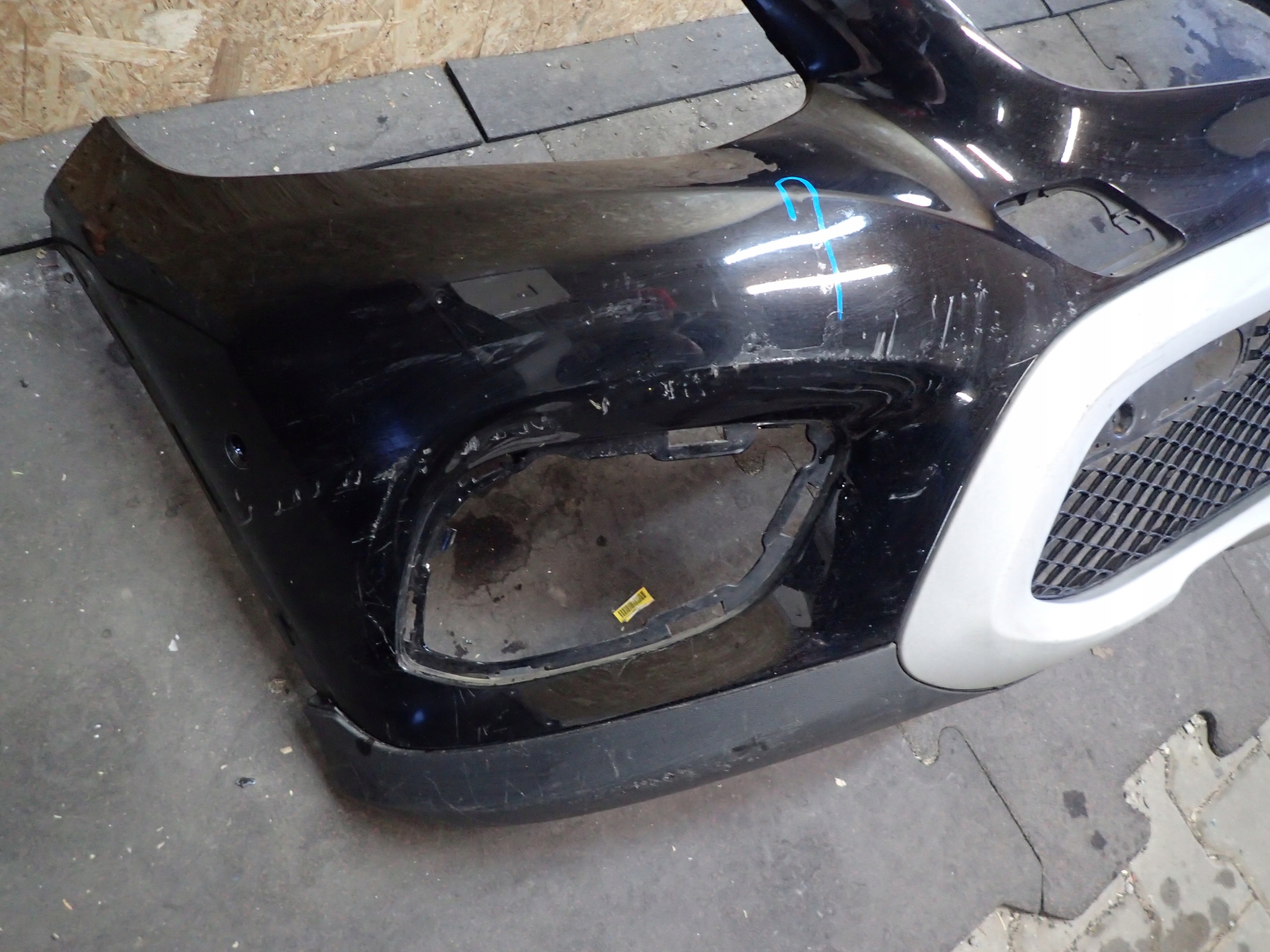 PARE CHOC AVANT MERCEDES GLC W253