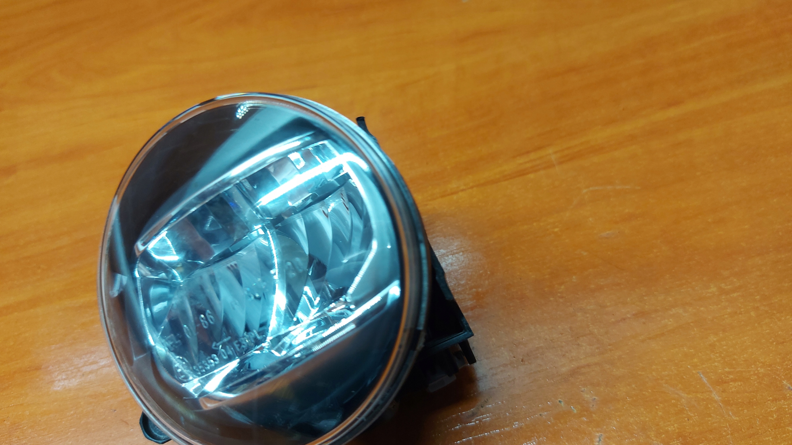 fog light right front TOYOTA LAND CRUISER 15-19