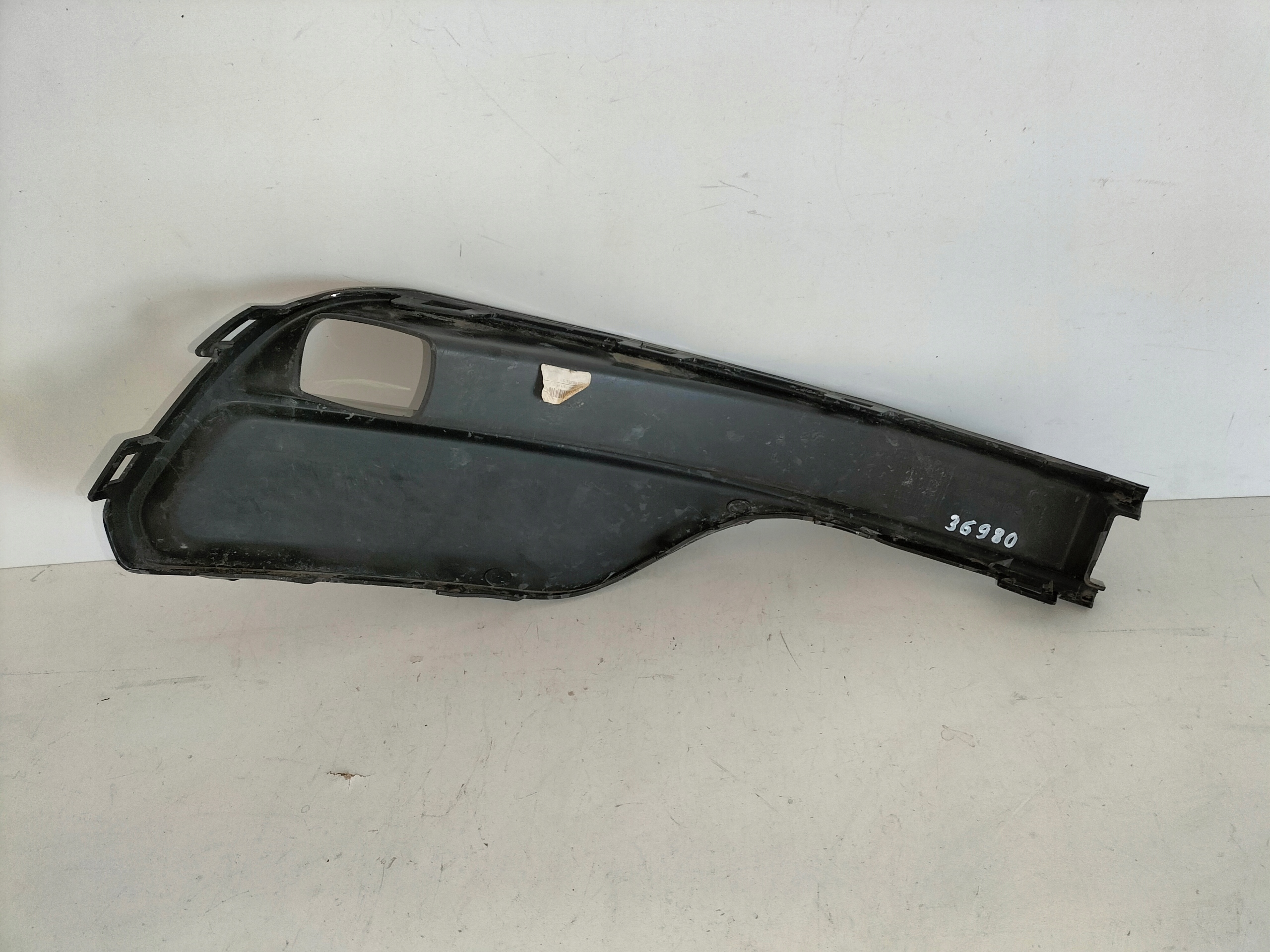 grille grid of a bumper front left JEEP COMPASS II LIFT 21