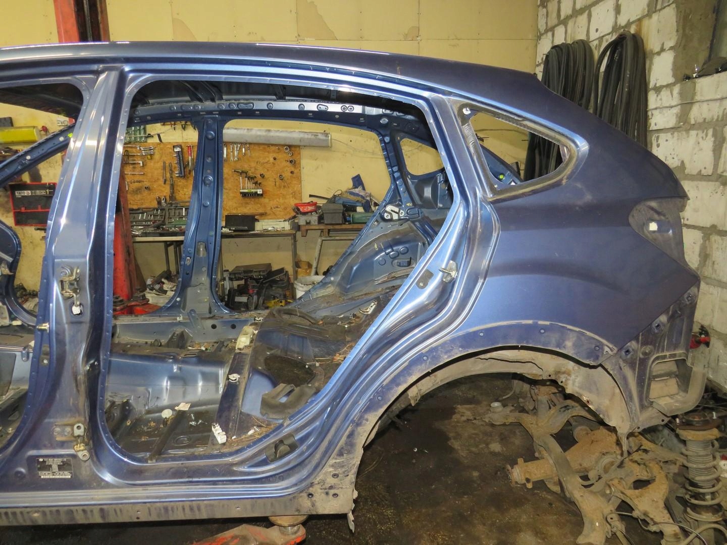 PAS TYLNY TYŁ DUPA ĆWIARTKA SUBARU XV Producent części Subaru OE