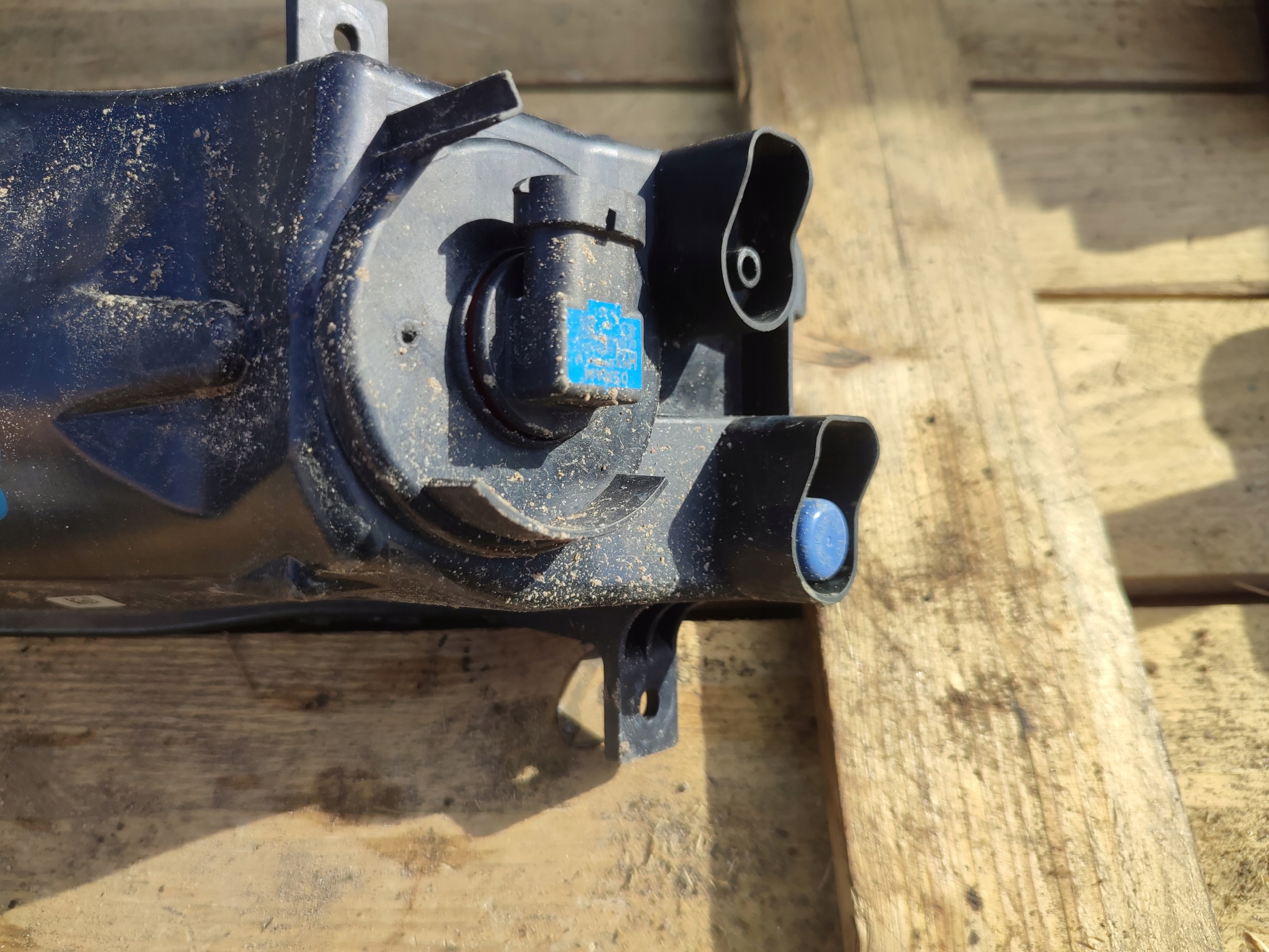 Nebelscheinwerfer links VOLKSWAGEN Crafter II 7C0941661A
