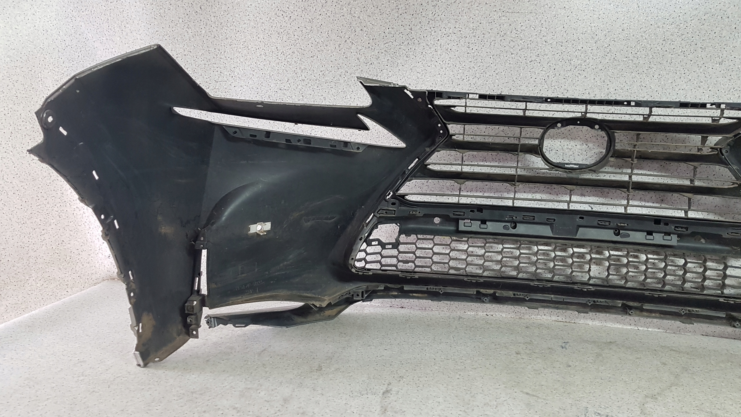 LEXUS NX NX200H bumper front 3262