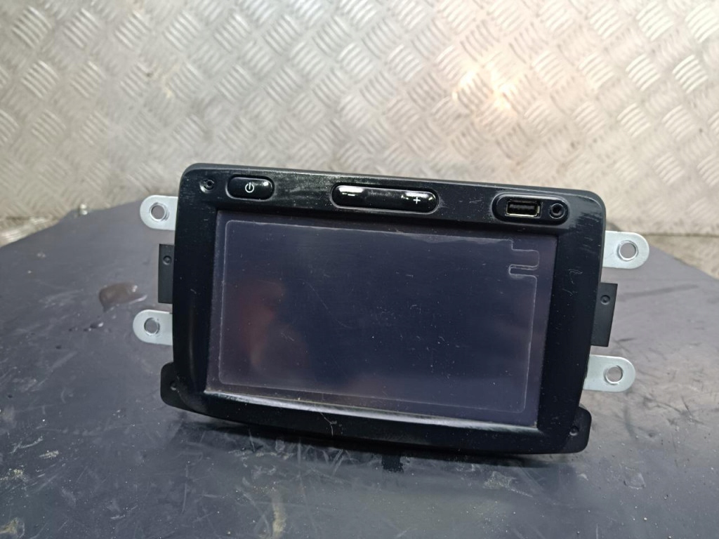 радио TRAFIC Vivaro III 281158722R