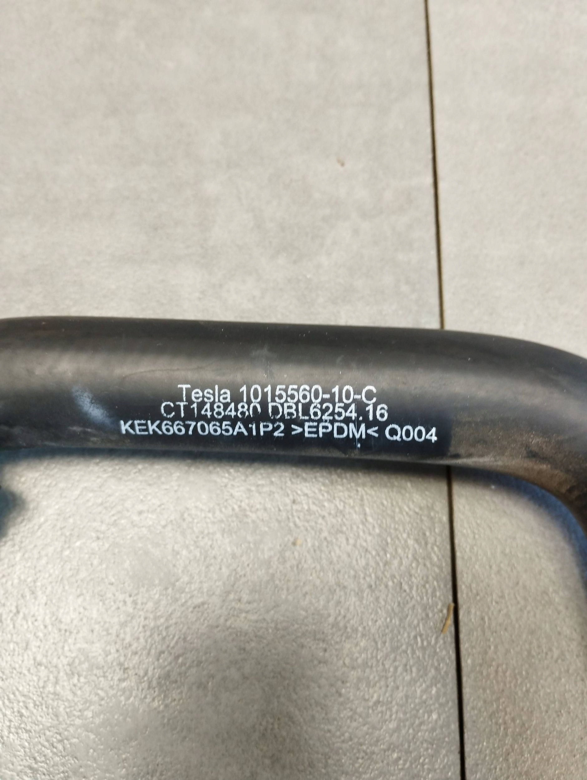 Mercedes-Benz B W246 W242 prijenos vode 102107110B