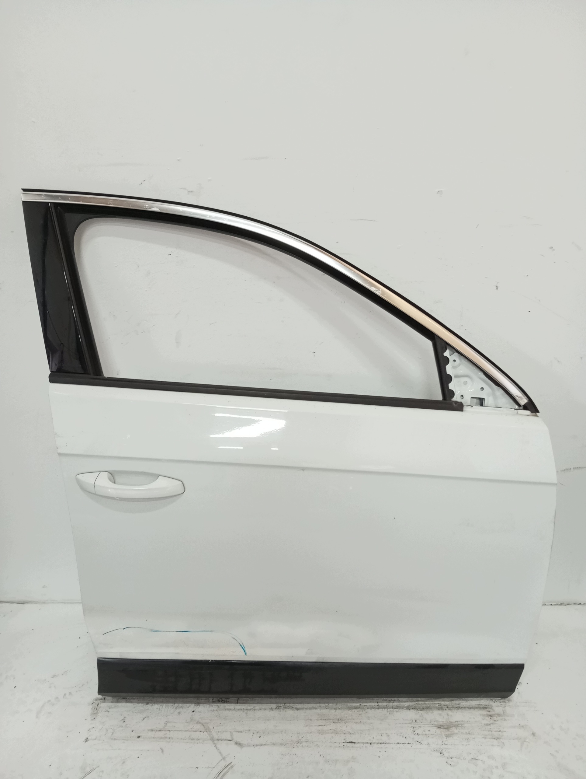 door right front VW T ROC 2GA BSZ