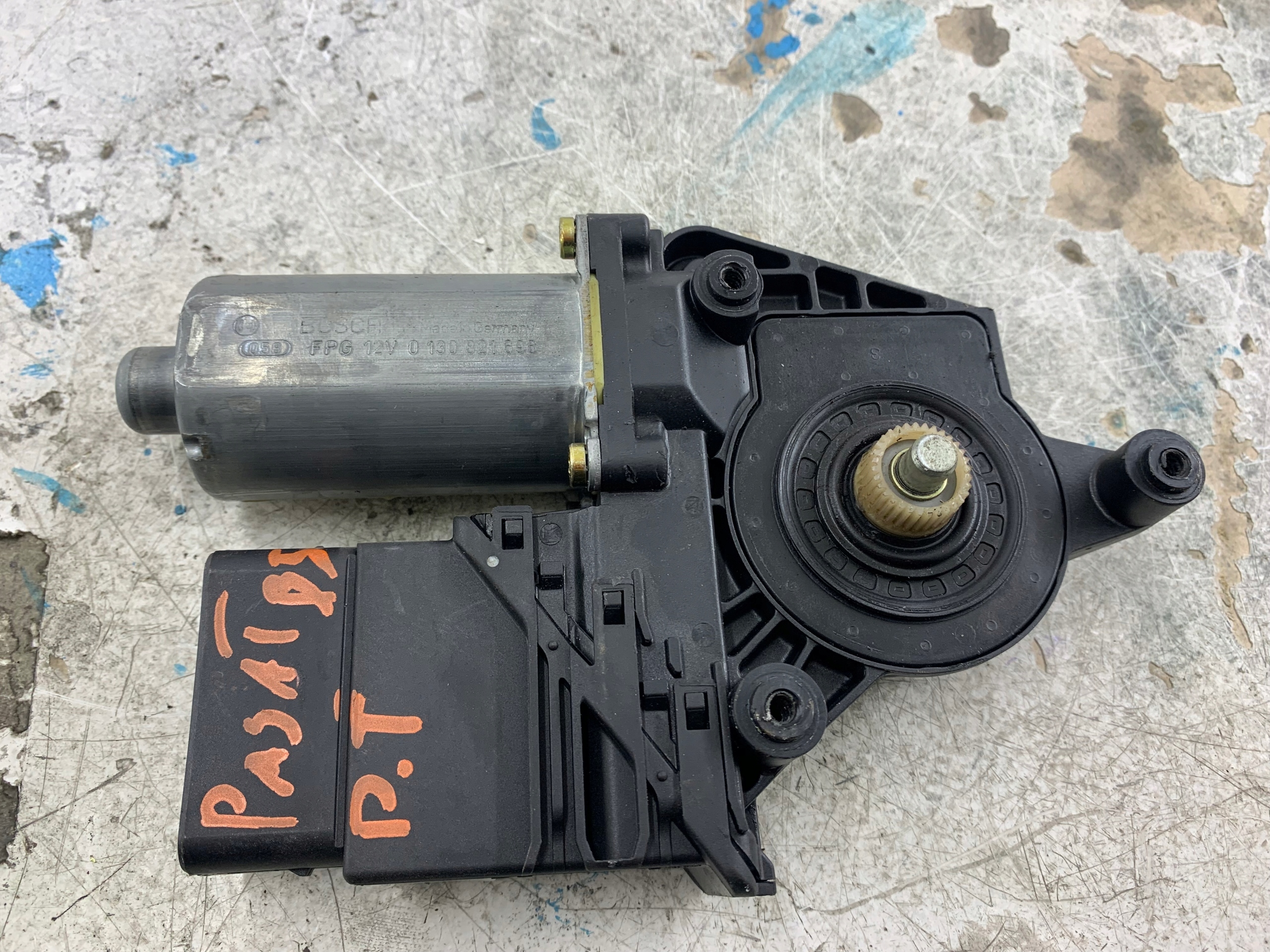 VW PASSAT B5 LIFT mini motor windows right rear part 3B9839752AF