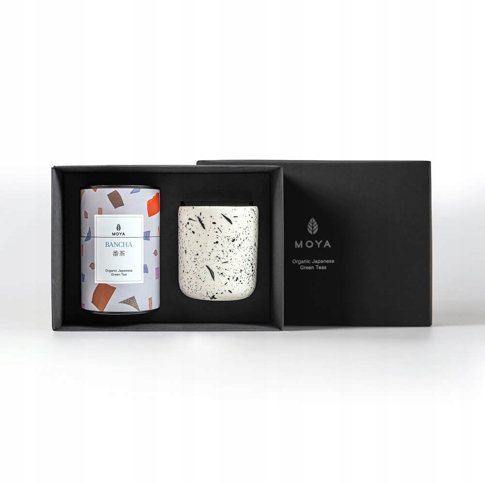 Zestaw prezentowy organiczna zielona herbata Moya Bancha i kubek Shimo