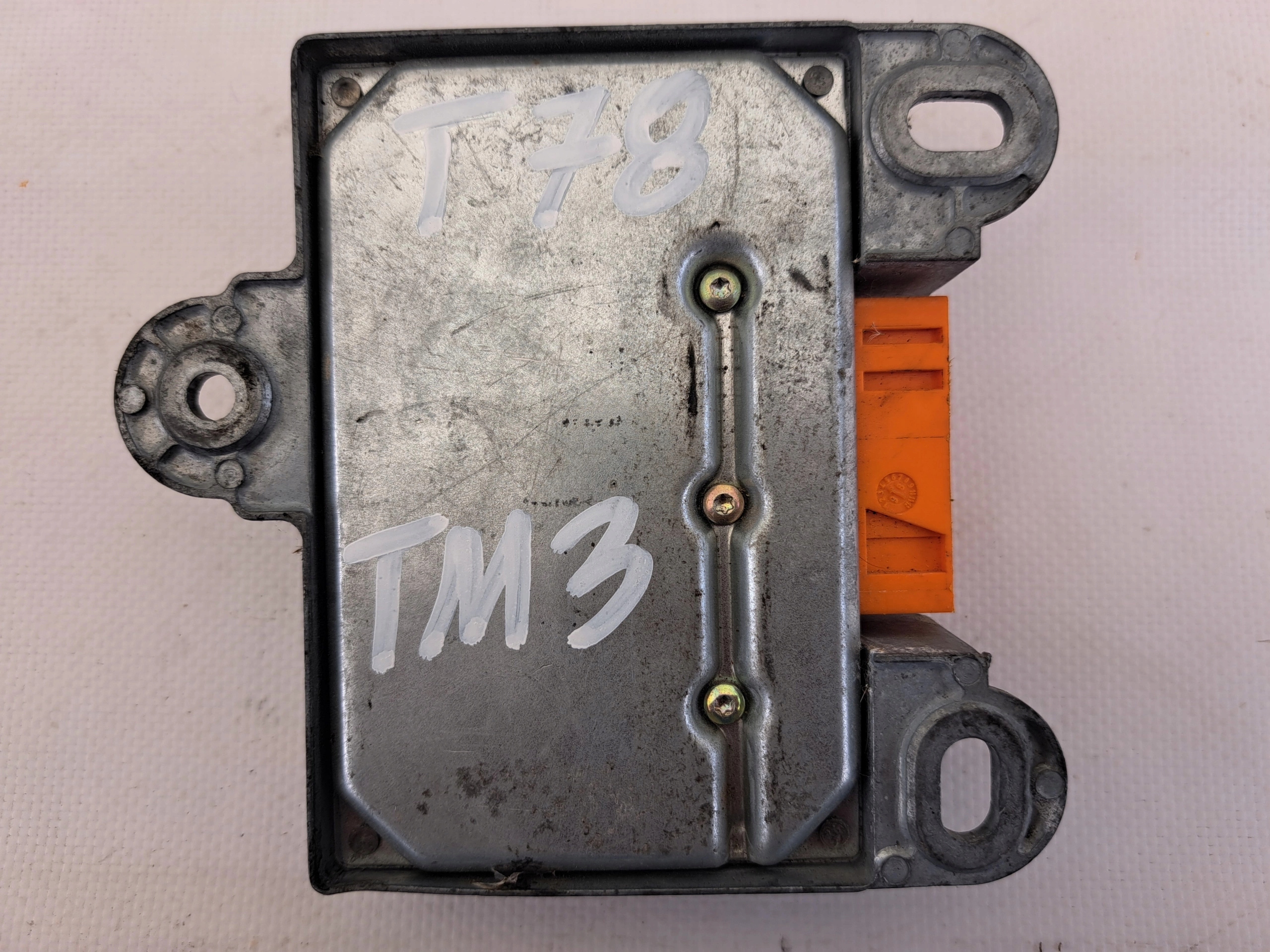 PEUGEOT 406 550579300 control unit airbag