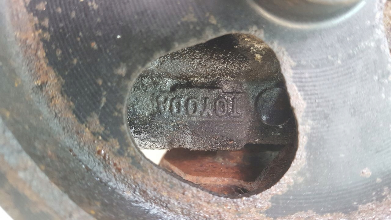 pompa servosterzo Toyota Avensis T25 2,2