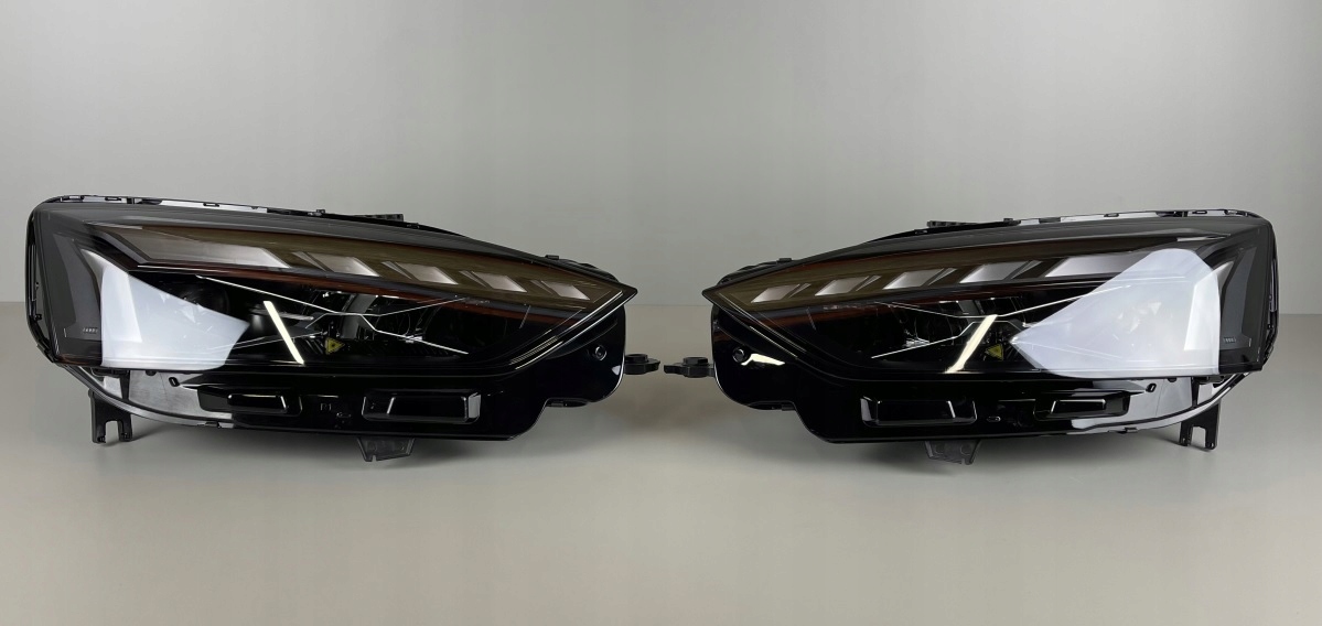 AUDI RS5 8W6 LIFT 19- KOMPLETNY PRZÓD LAMPA LASER ZDERZAK BŁOTNIK MASKA Kolor do lakierowania