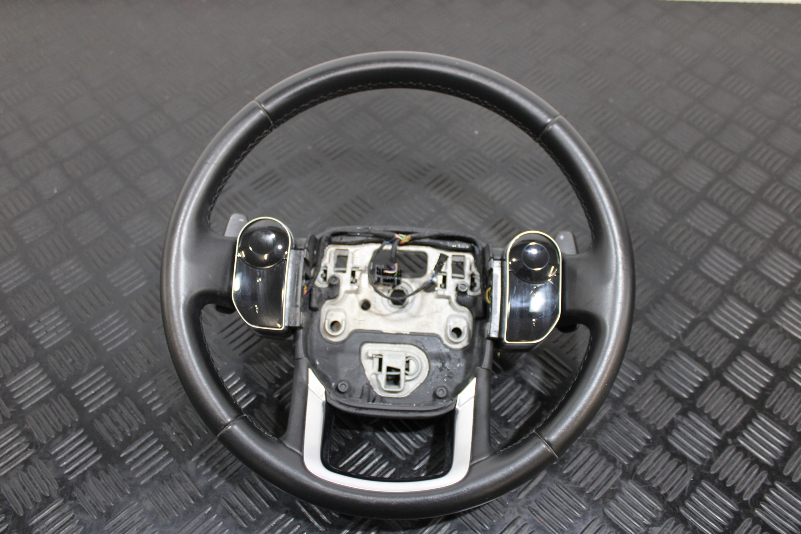 steering wheel, MULTIFUNKCJA with shifting LAND ROVER EVOQUE II 2 L551