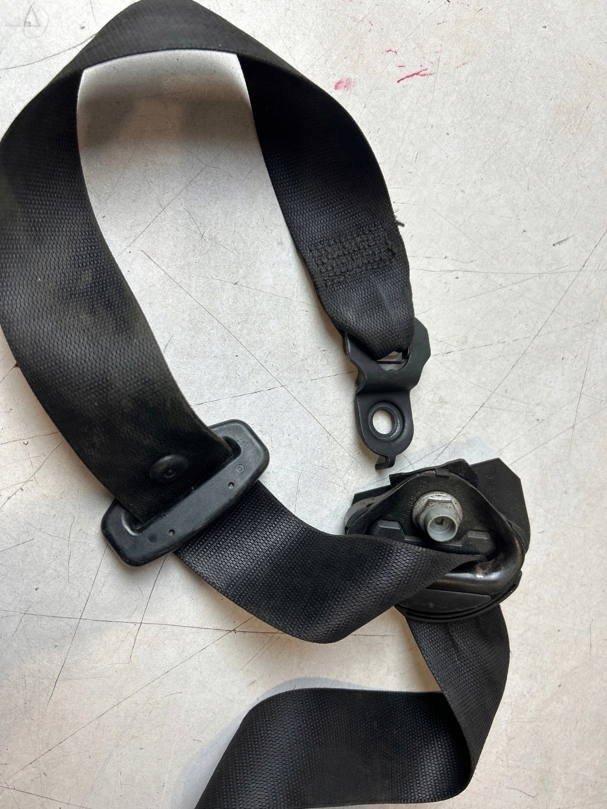 tension belt safety front front right Mercedes w164 ML