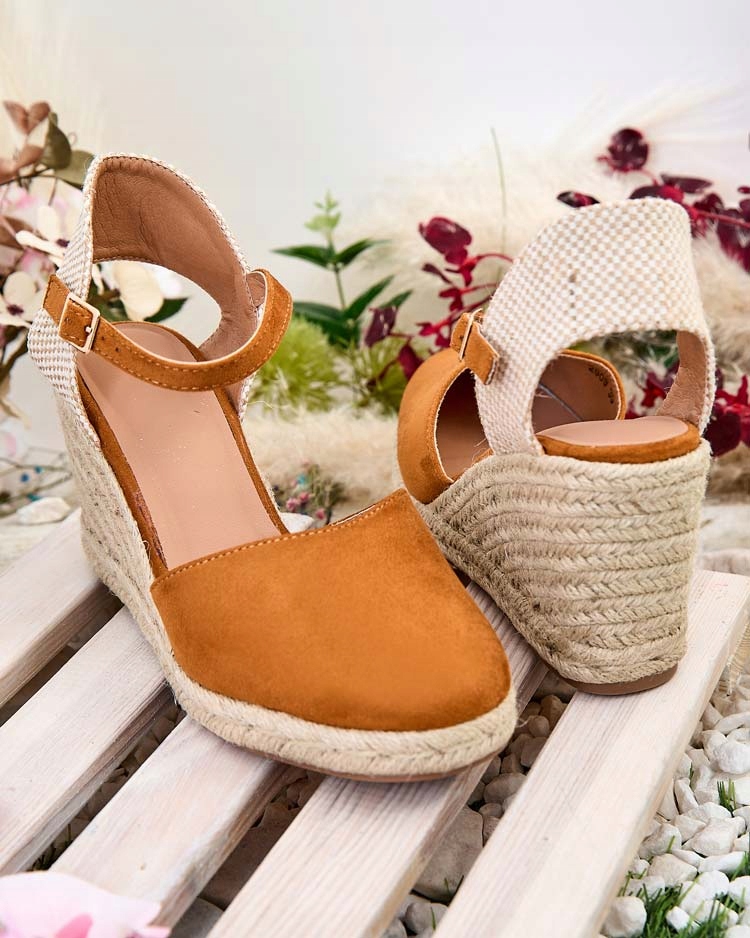 CAMELOWE ESPADRYLE DAMSKIE MOSINTALE 41 Waga produktu z opakowaniem jednostkowym 0.65 kg