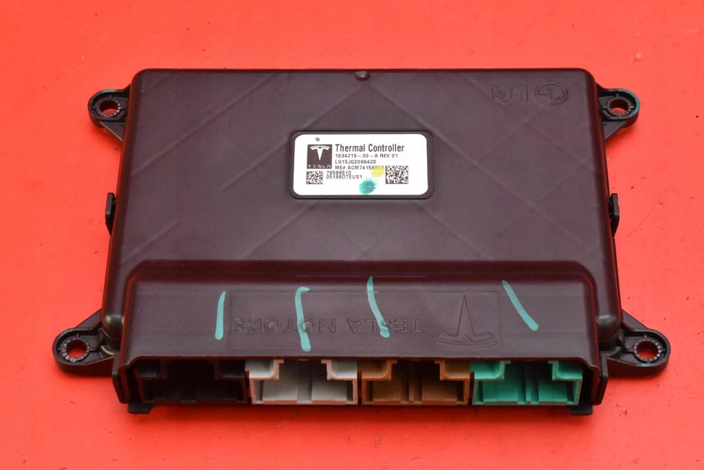 control unit module TEMPERATURY of the air conditioning 1034215-00-A TESLA MODEL S 12-20