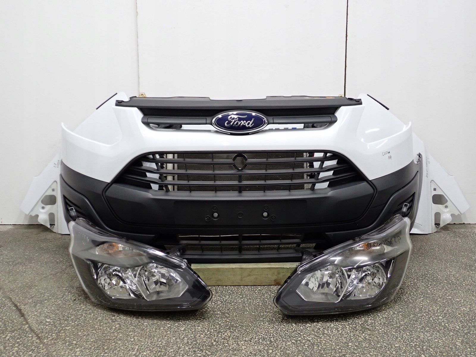 KOMPLETNY PRZÓD MASKA ZDERZAK LAMPY EUR FORD TRANSIT CUSTOM 14R Producent części Ford OE