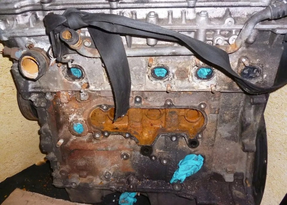 LAND ROVER DISCOVERY II 2.5 TD5 2001 engine 10P 175 TYS KM