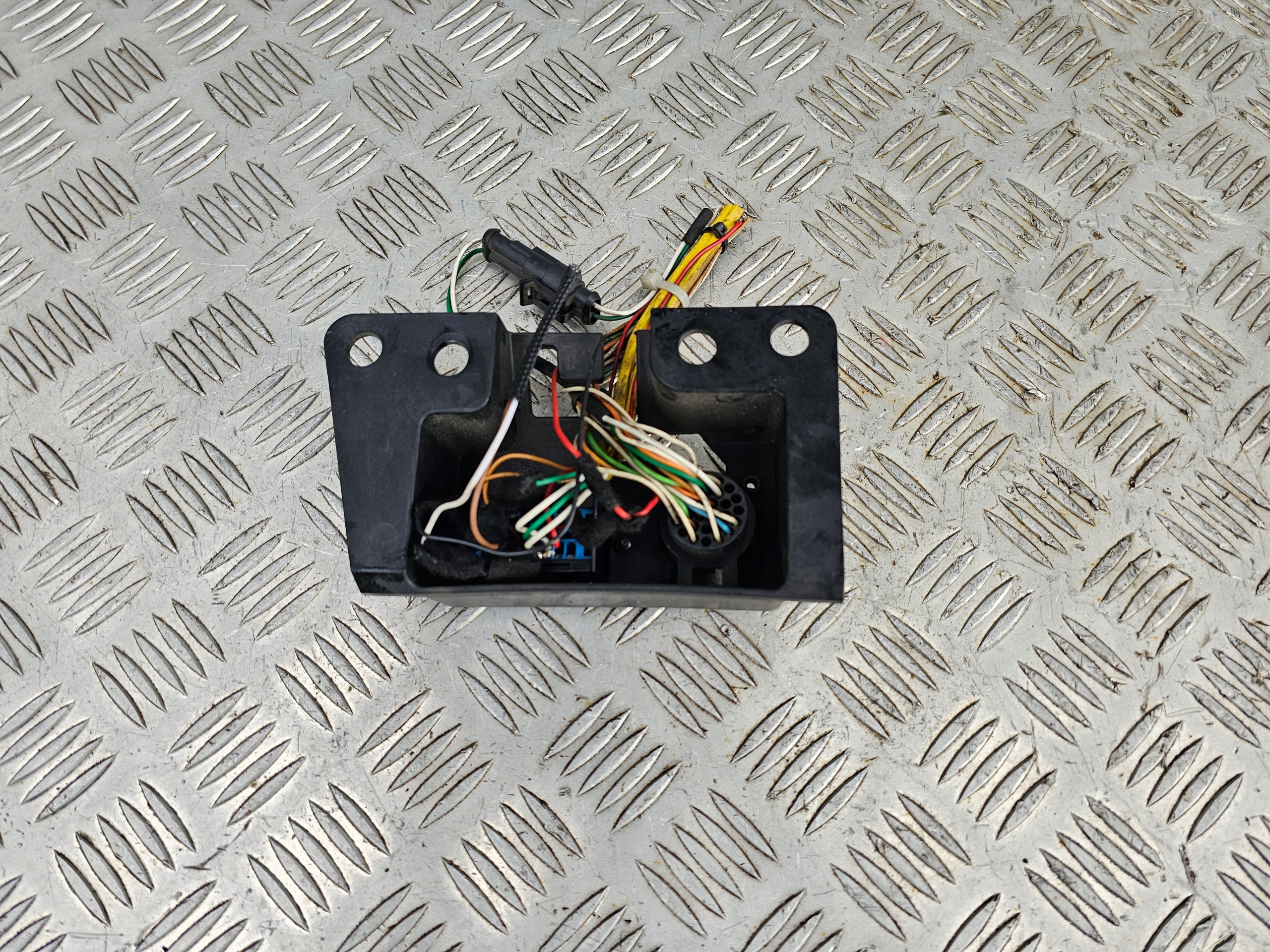 GNIAZDO ZŁĄCZE DIAGNOSTYCZNE OBD KOMPUTERA IVECO EUROCARGO 08-15 rok Producent części Iveco OE