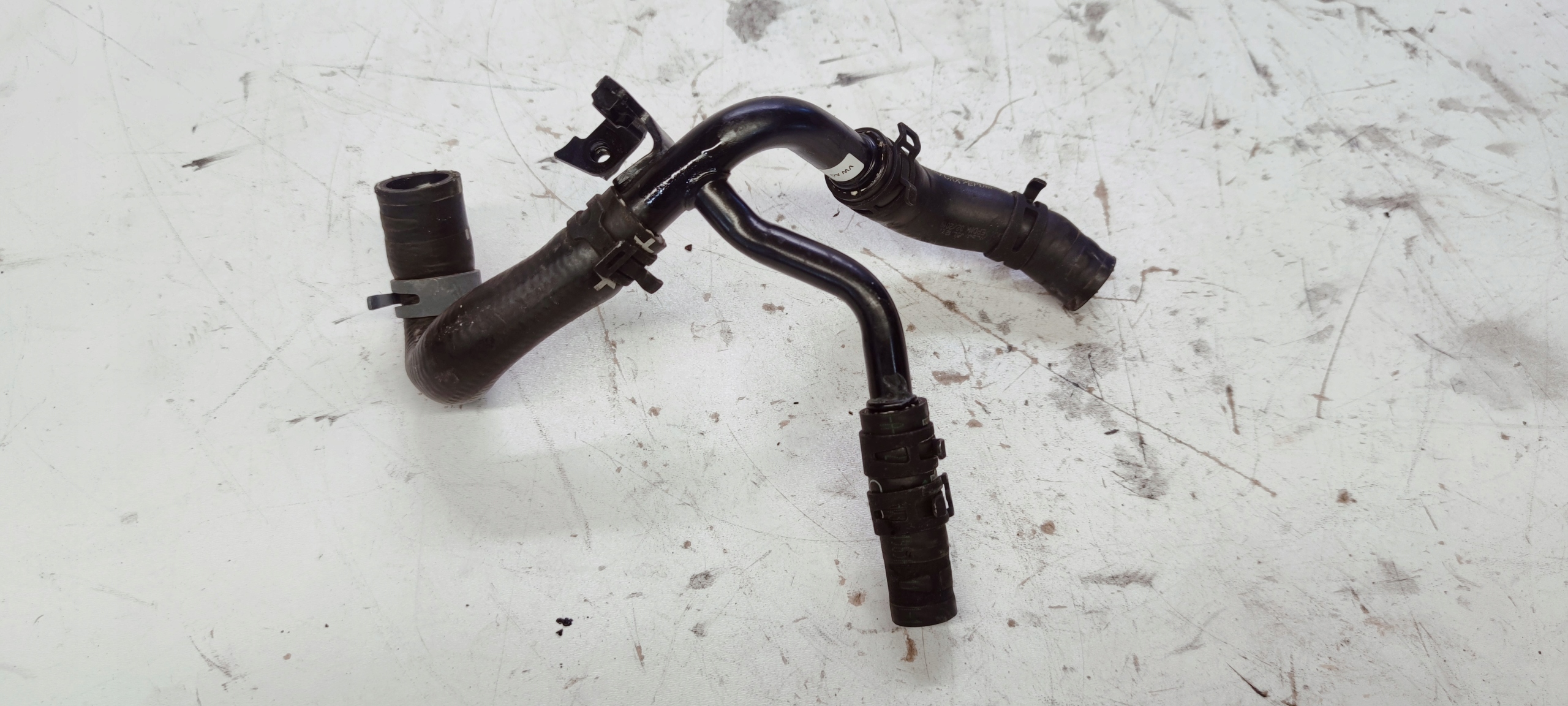 CRIJEVO PRIJENOS VODE AUDI A6 C8 A7 2.0 TDI 05L122157BC