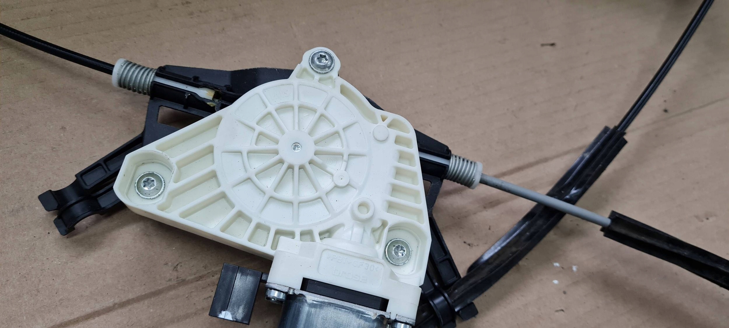 Q5 80A mechanism window regulator right front 80A837462A