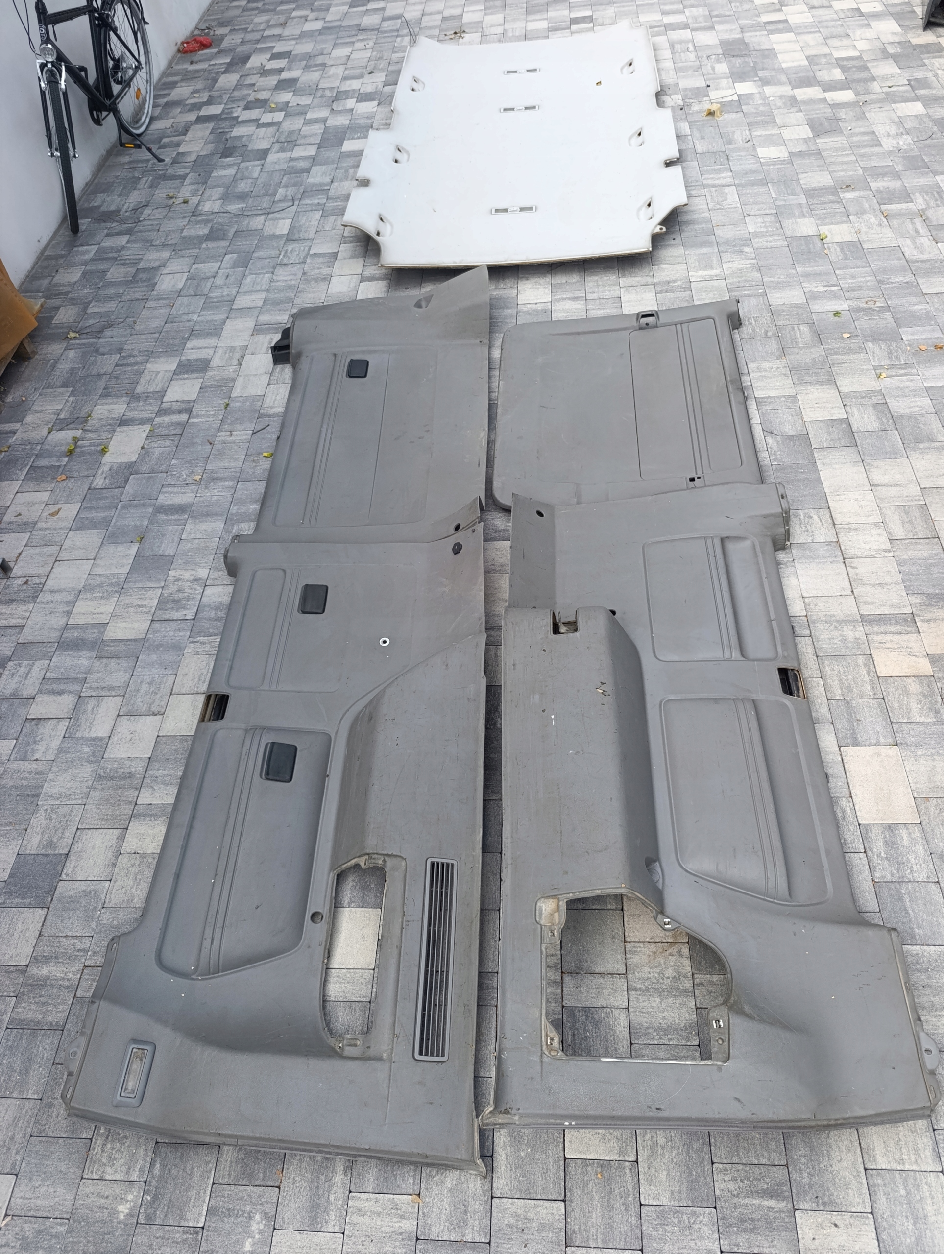 VW T5 T6 side upholstery CARAVELLE LONG JASNE