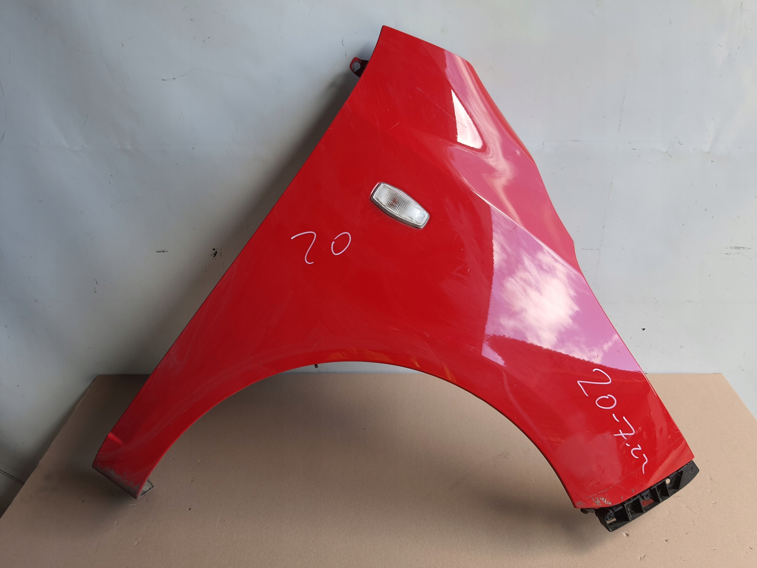 HYUNDAI I10 08-14 H4 Aile