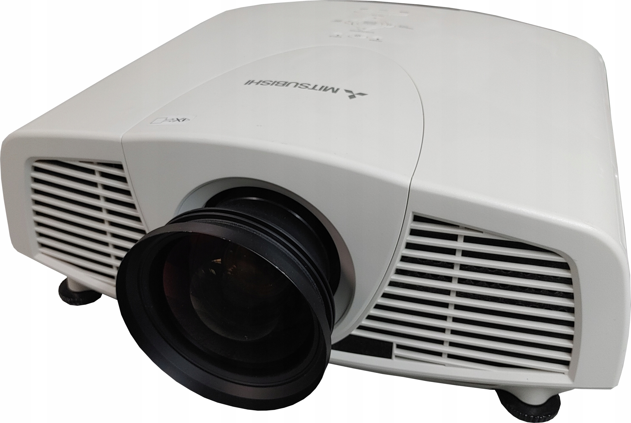 MITSUBISHI XD3500U projektor DLP
