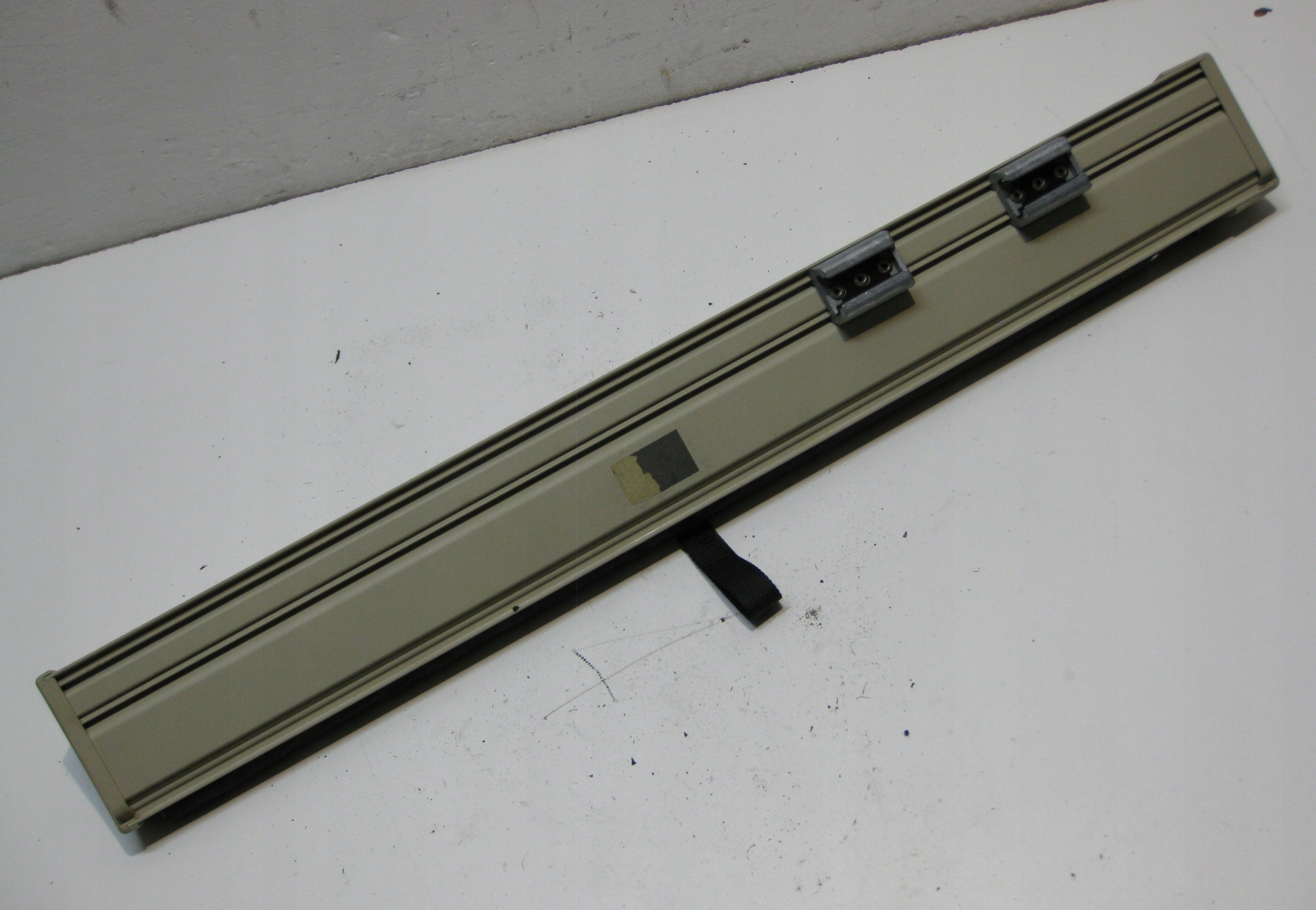 VOLVO V70 2.0 D 09R KOMBI blinds boot net right