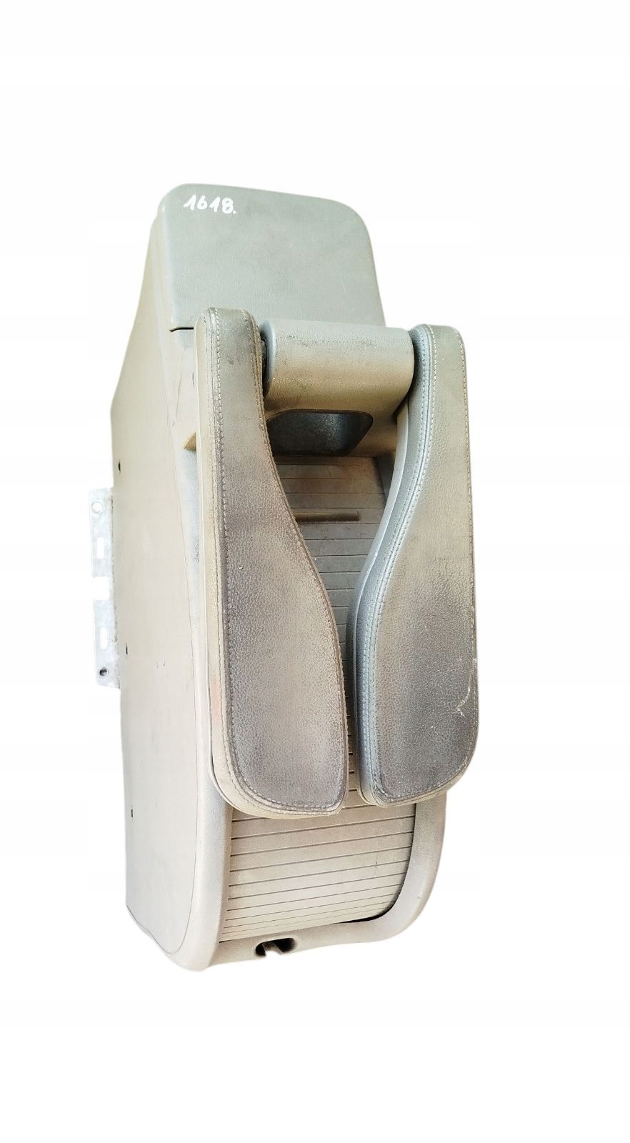 renault SCENIC II - 8200506373 подлокотник Держатель на