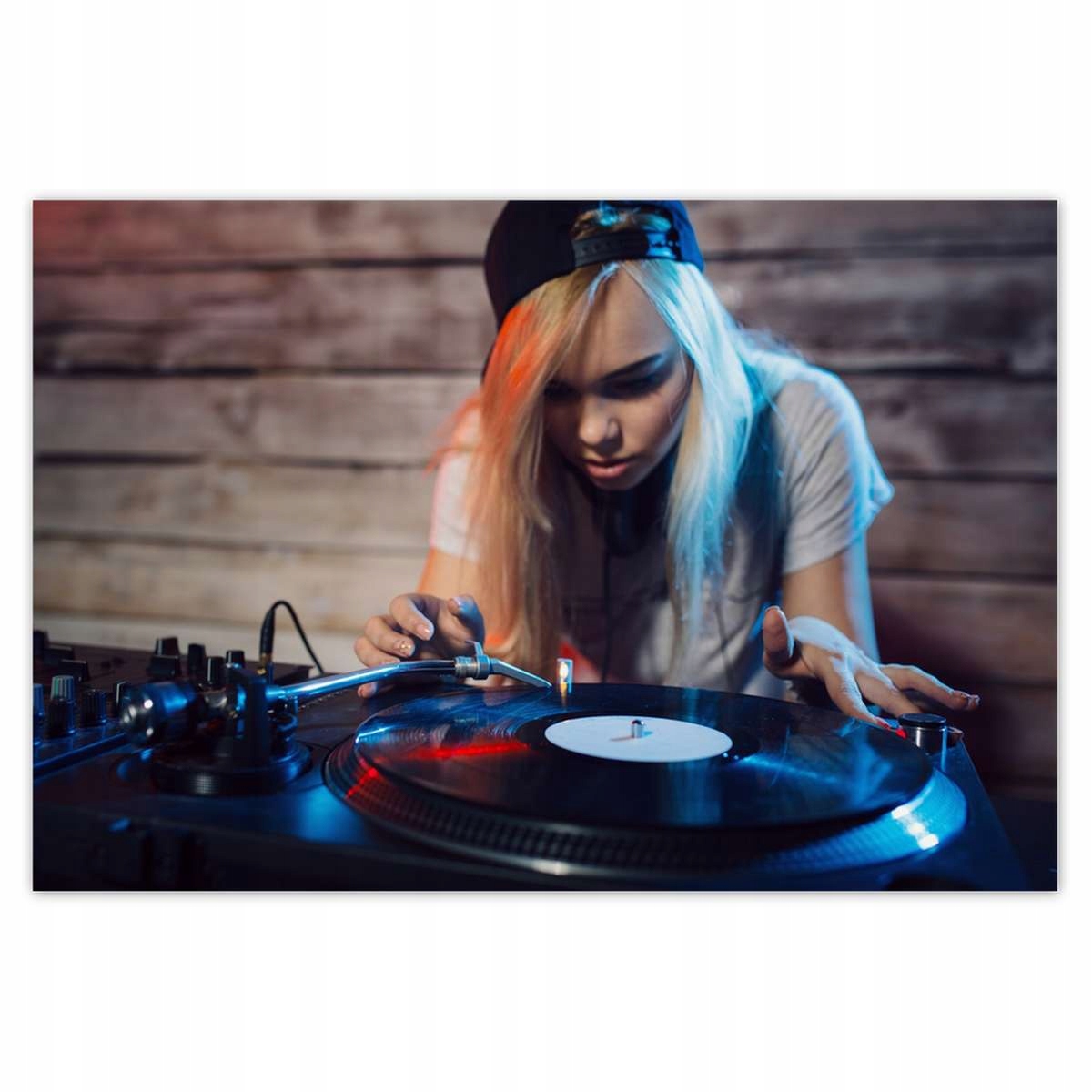 Plakáty 200x135 DJka Laska Dj Gramofon