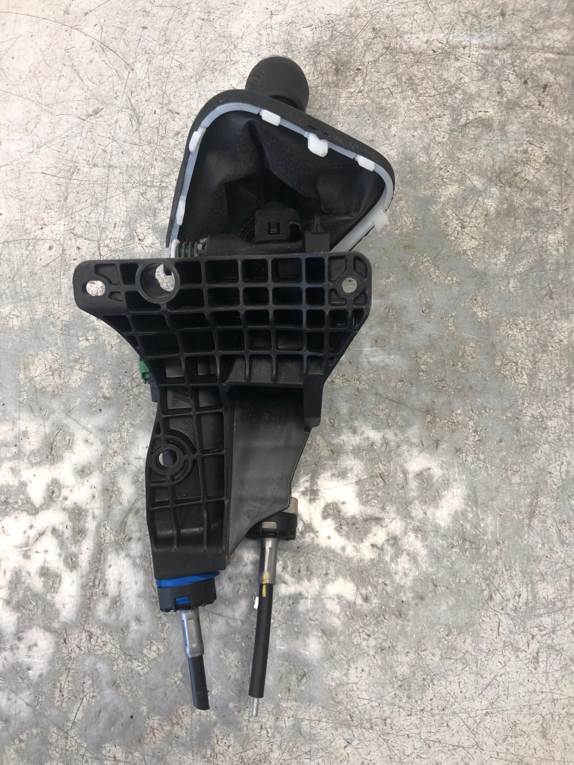 Levier de vitesse Mecanisme levier vitesse Engrenage RENAULT MASTER 349013165R