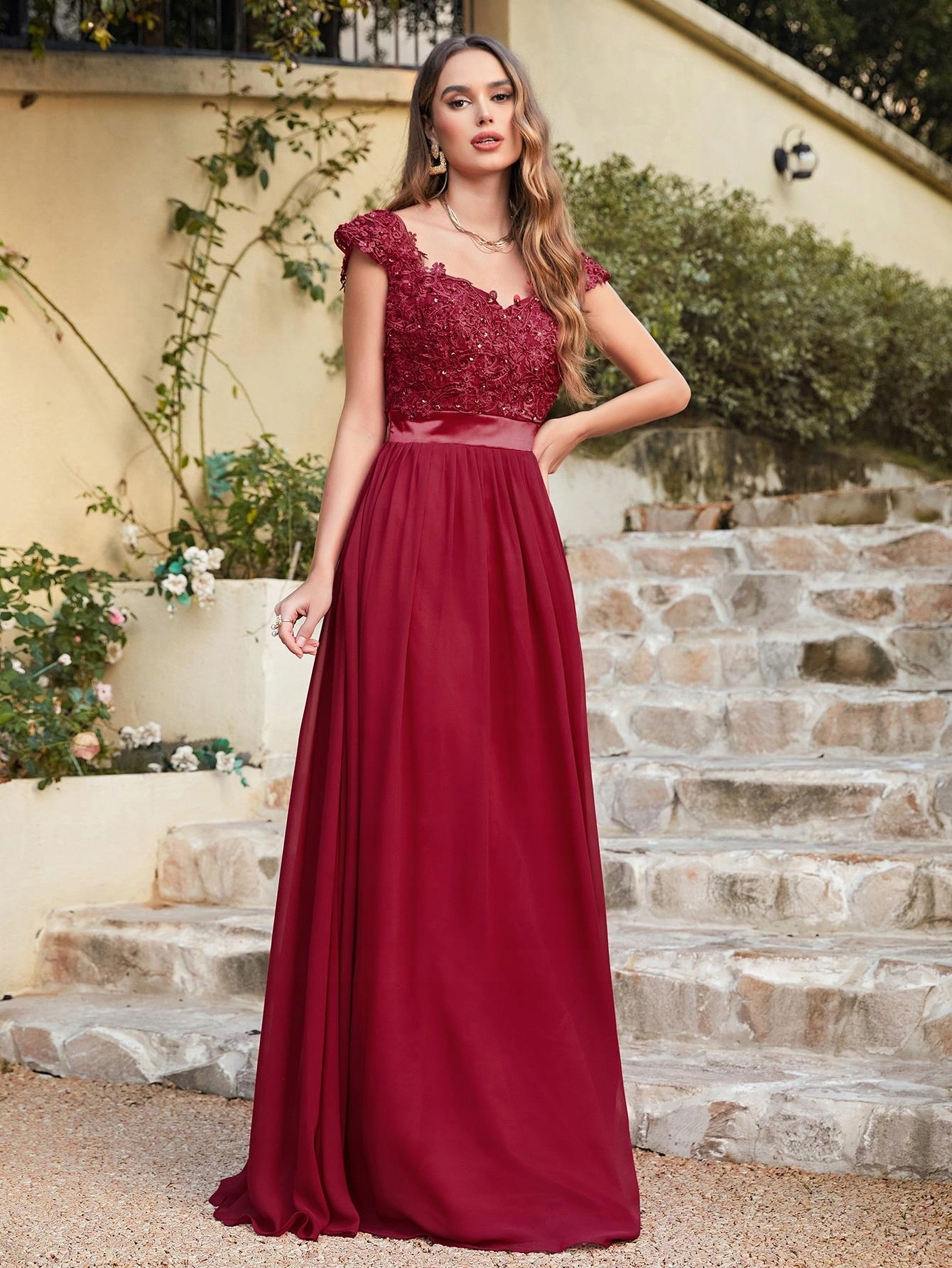 LC87206 Babyonline Krajkové Šaty Maxi Zdobené Na Svatební Hostina (15) L