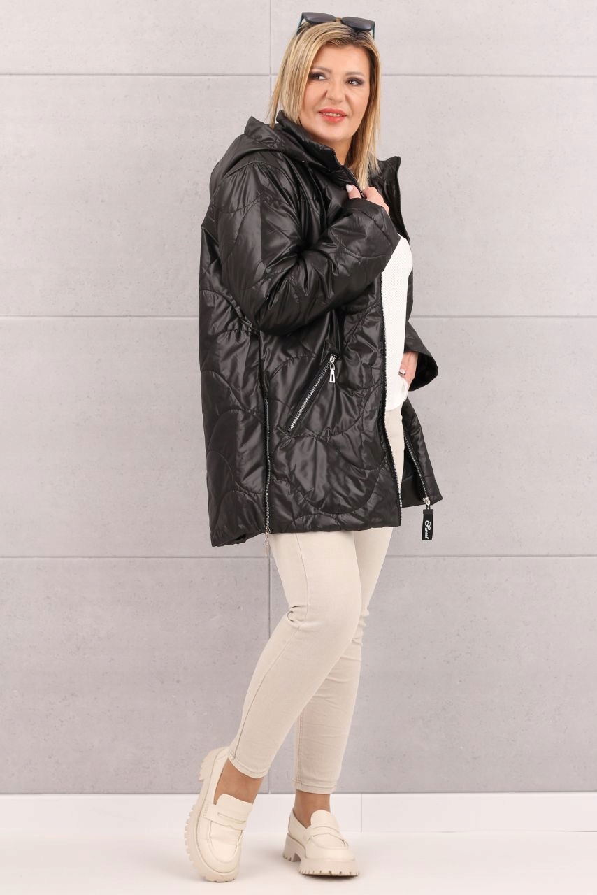 PIKOWANA KURTKA DAMSKA LEKKA PRZEJŚCIOWA Z KAPTUREM DUŻE ROZMIARY Płeć kobieta